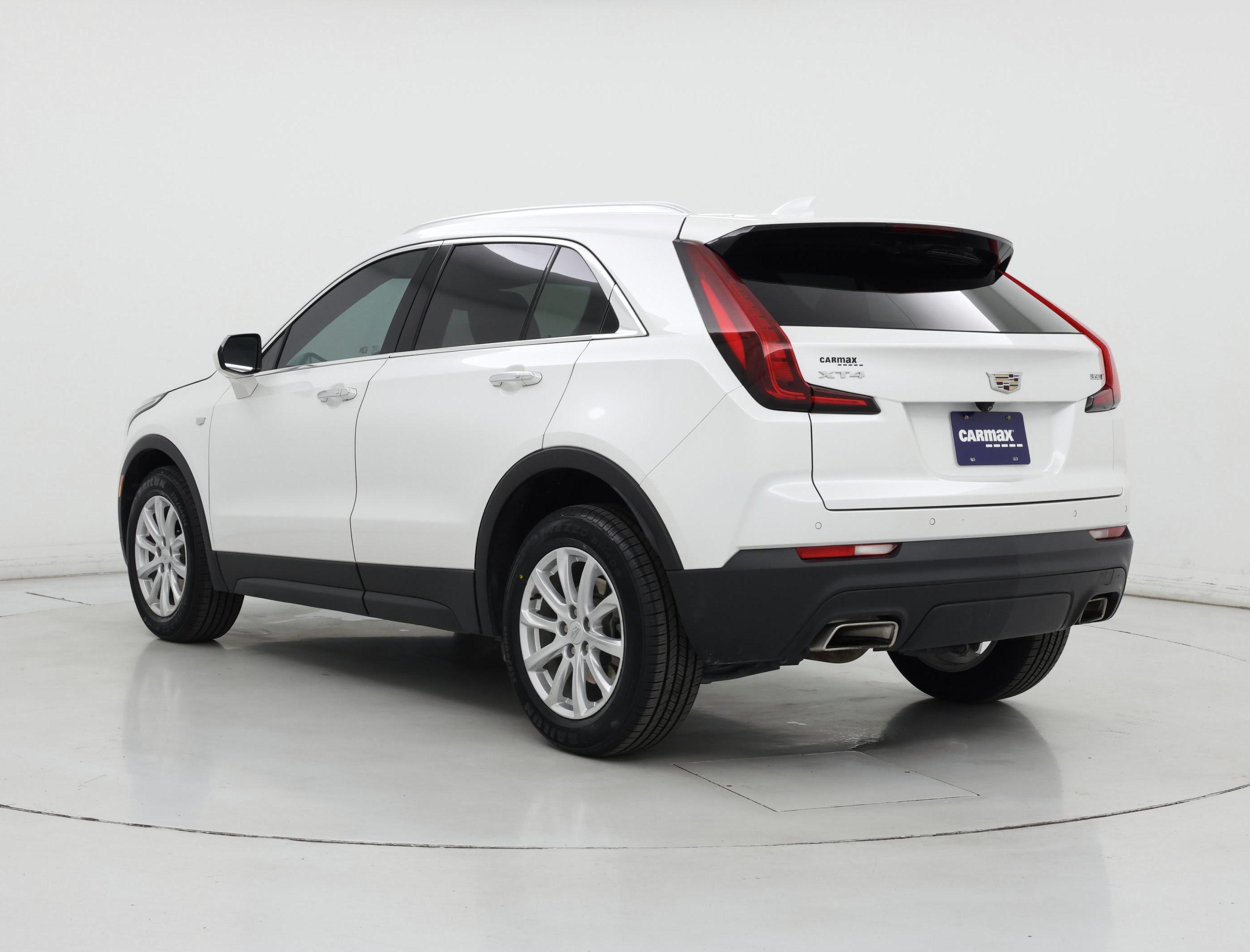 Thumbnail: 2021 Cadillac XT4 - 2