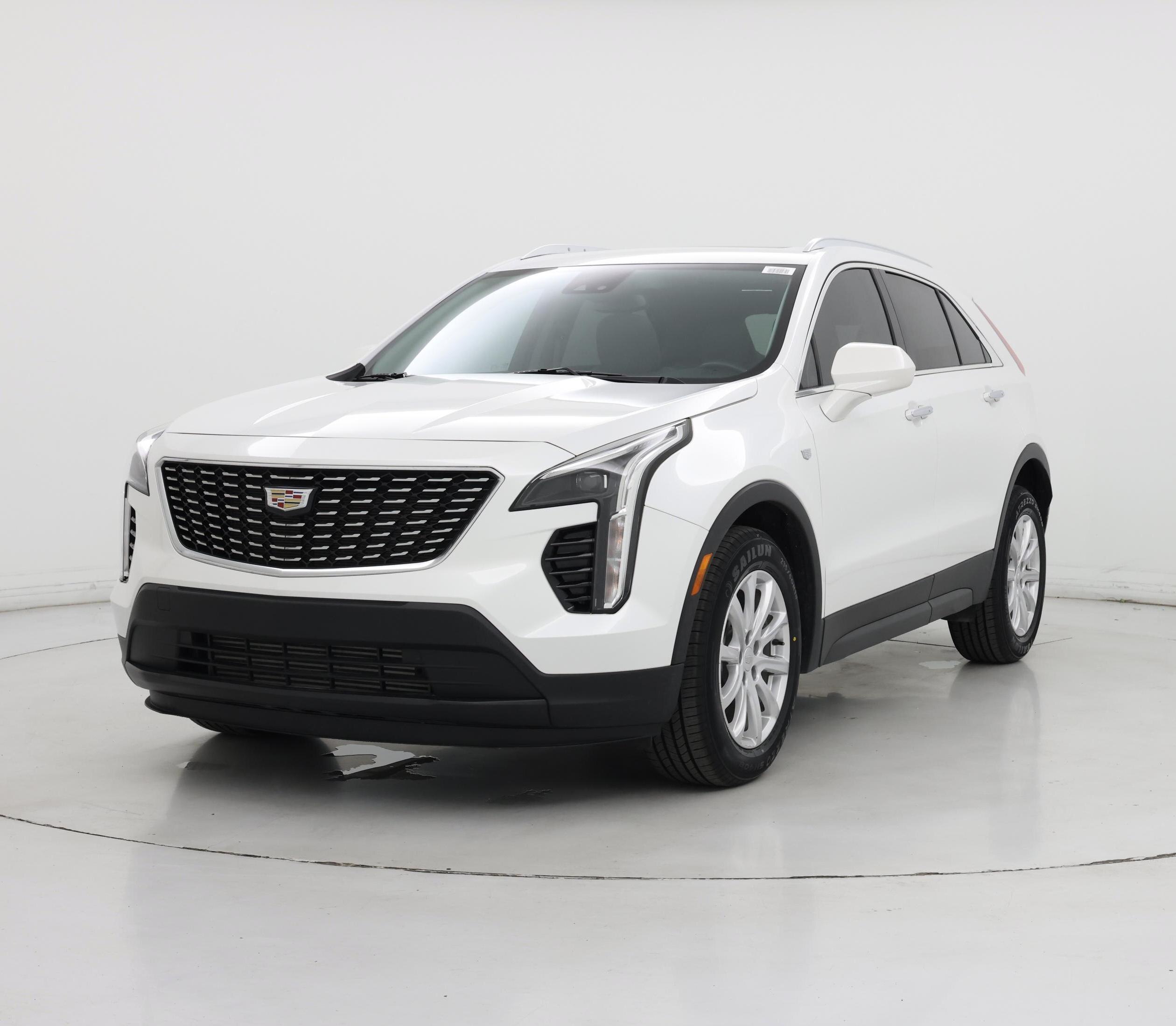 Thumbnail: 2021 Cadillac XT4 - 4
