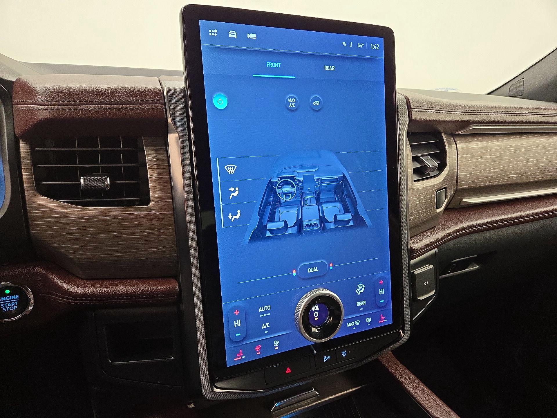 Thumbnail: 2022 Ford Expedition MAX - 17