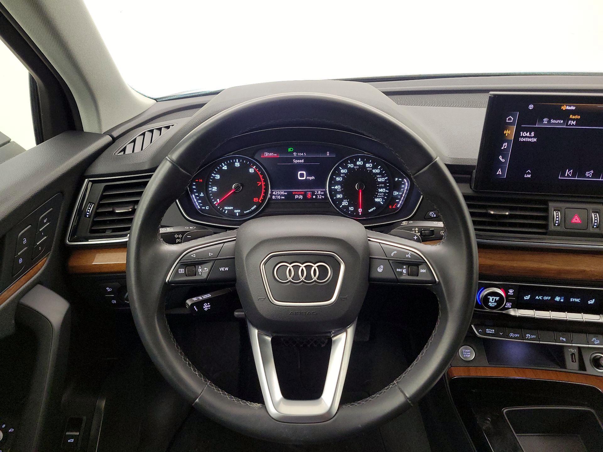Thumbnail: 2022 Audi Q5 - 10