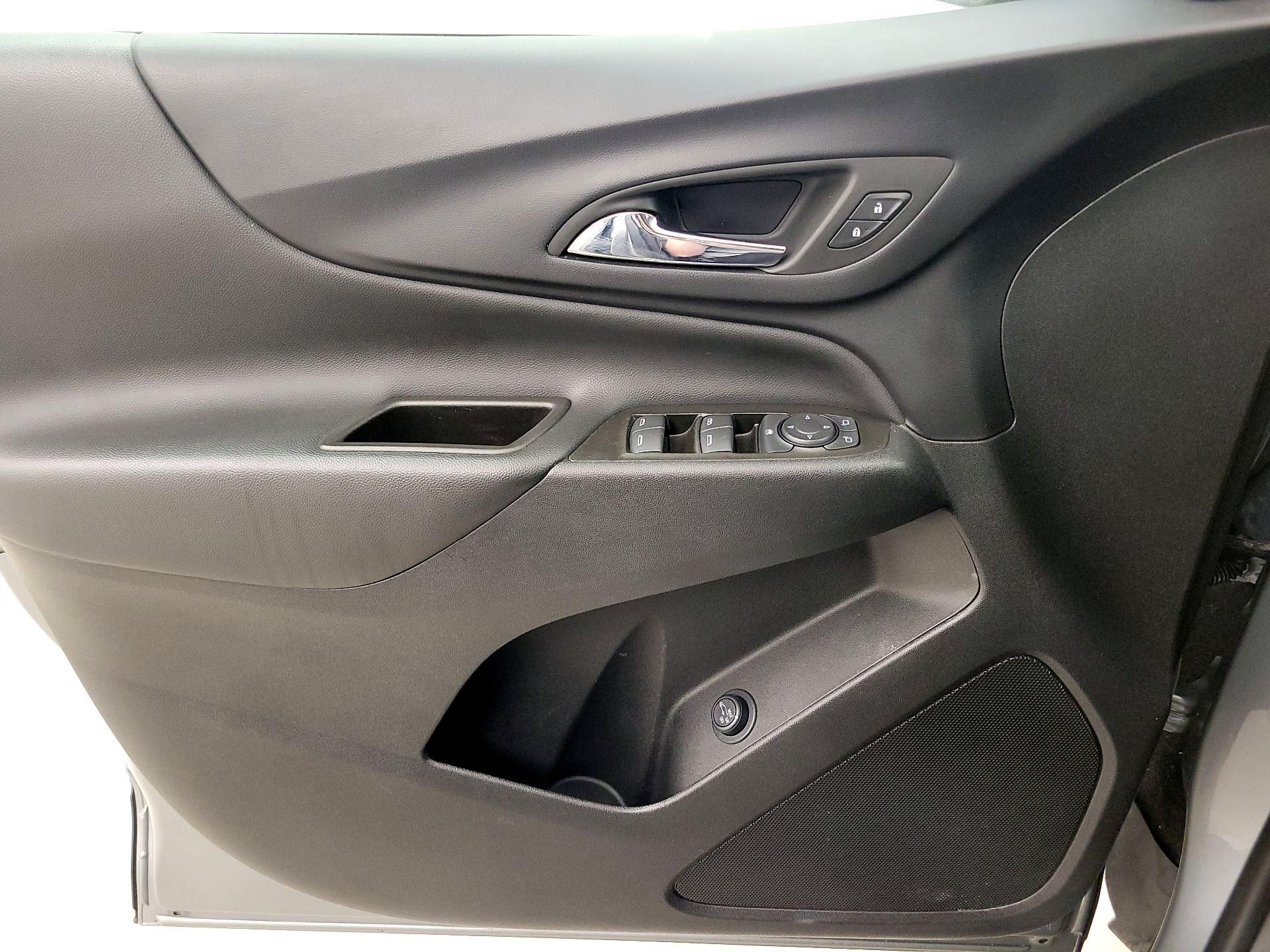 Thumbnail: 2023 Chevrolet Equinox - 12