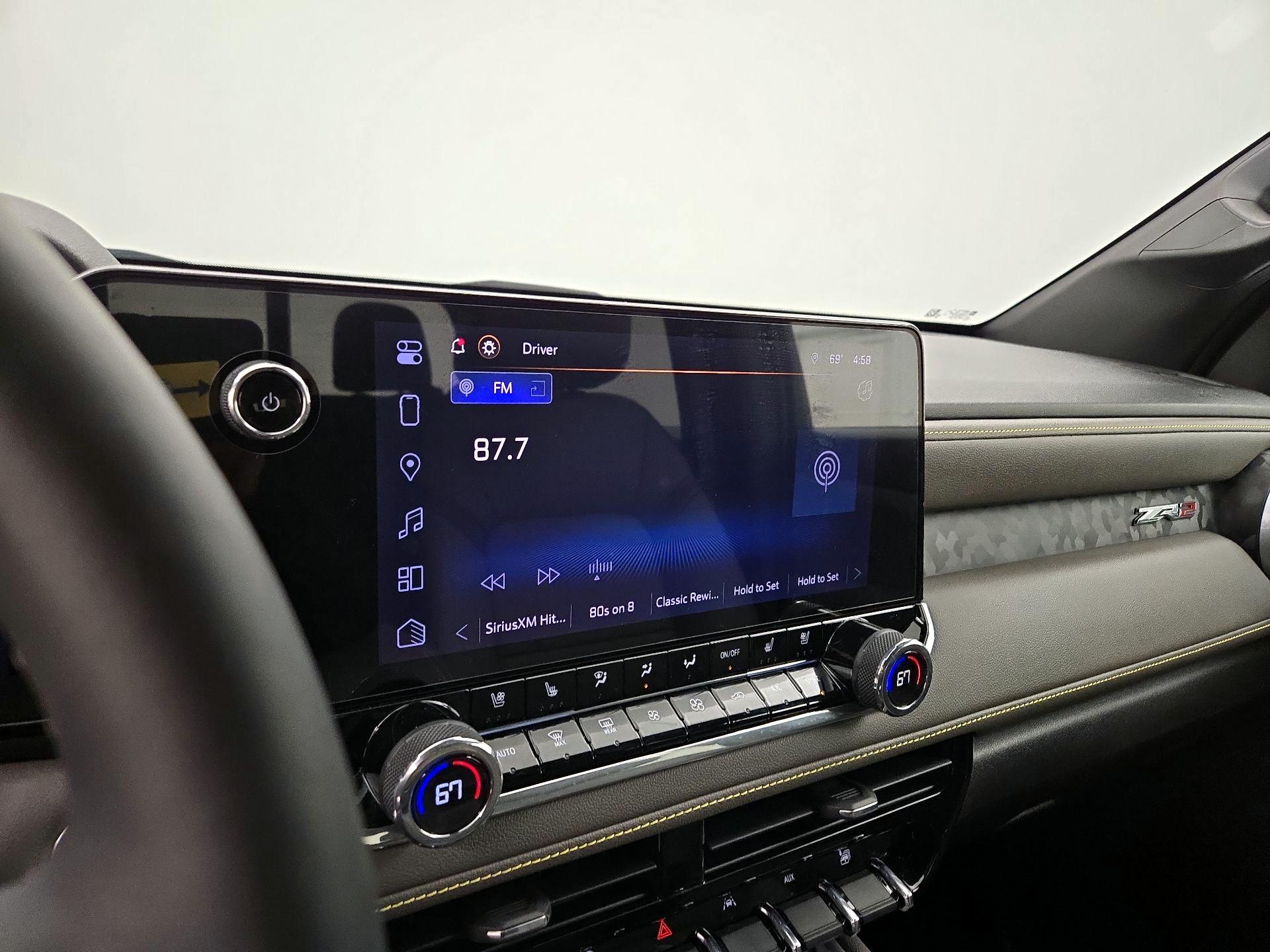 Thumbnail: 2024 Chevrolet Colorado - 15