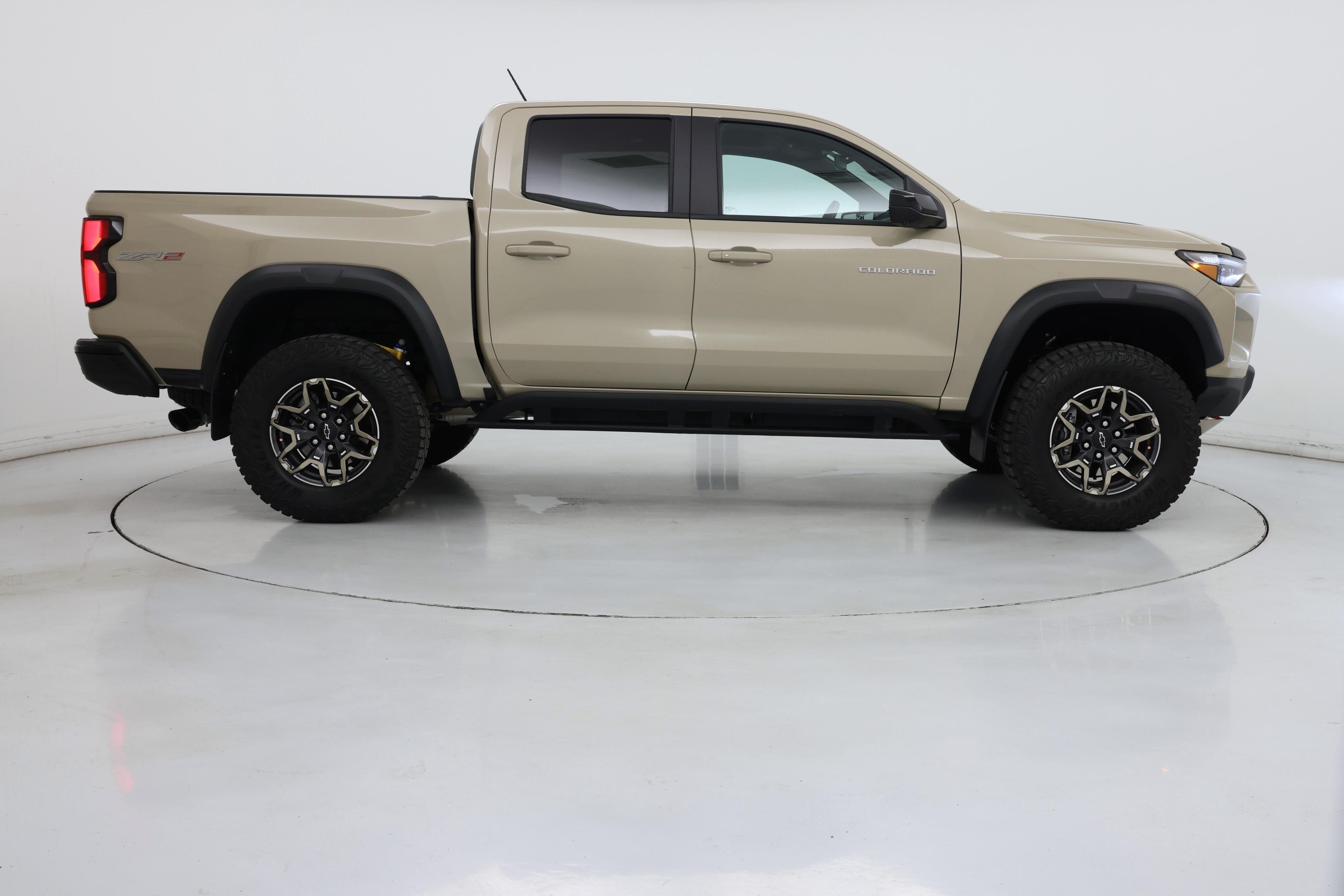 Thumbnail: 2024 Chevrolet Colorado - 7