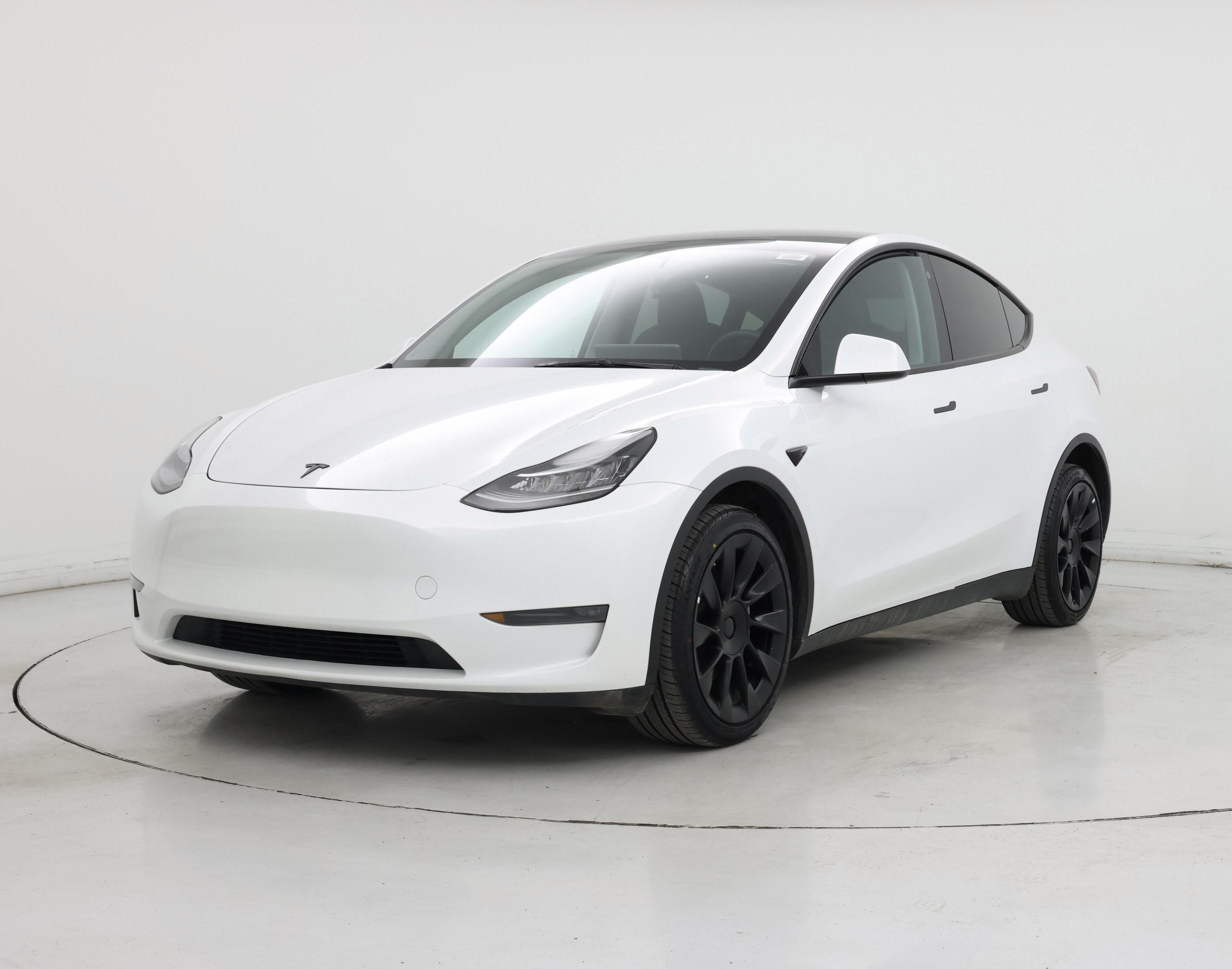 Thumbnail: 2023 Tesla Model Y - 4