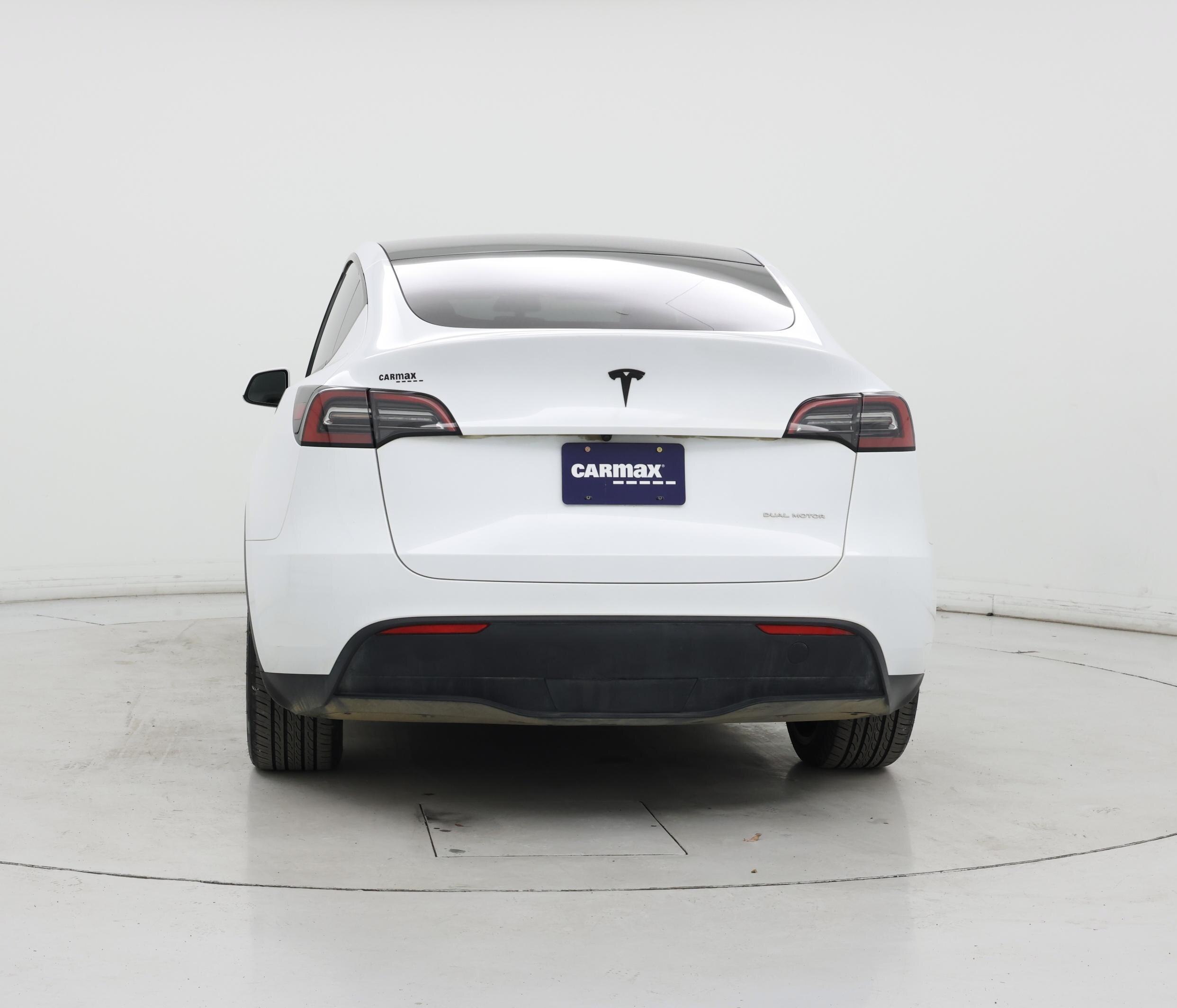 Thumbnail: 2023 Tesla Model Y - 6