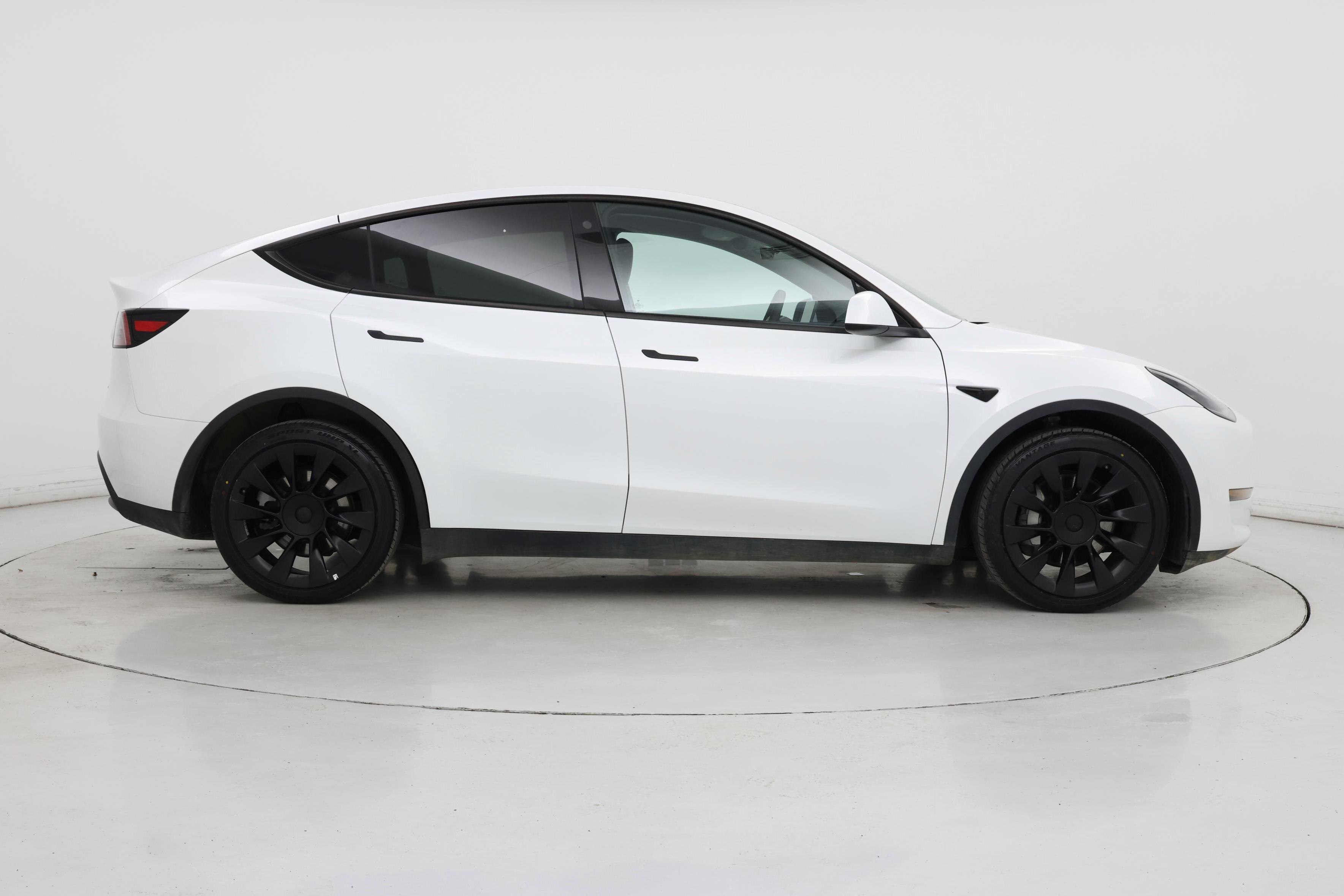 Thumbnail: 2023 Tesla Model Y - 7