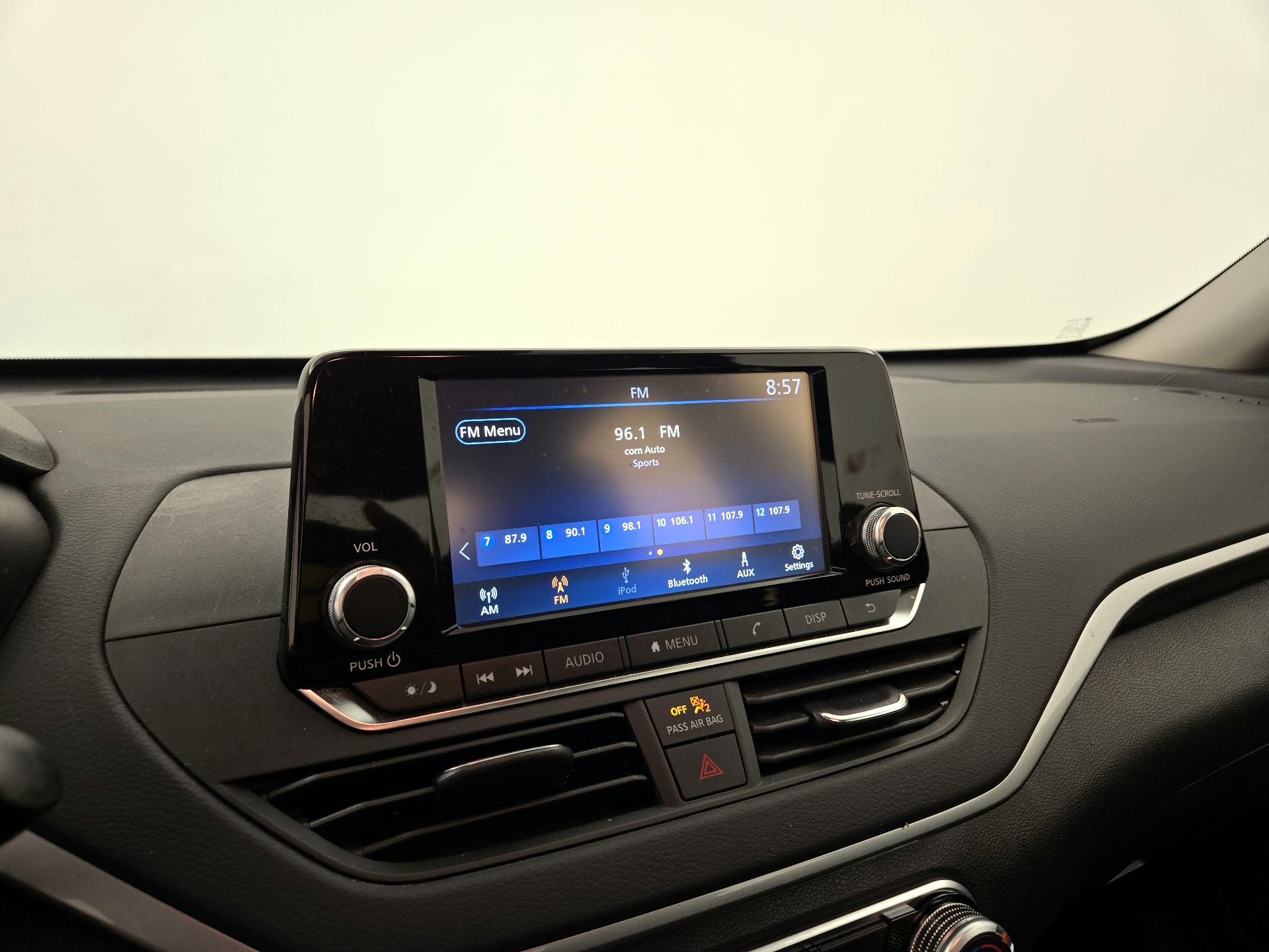 Thumbnail: 2023 Nissan Altima - 15