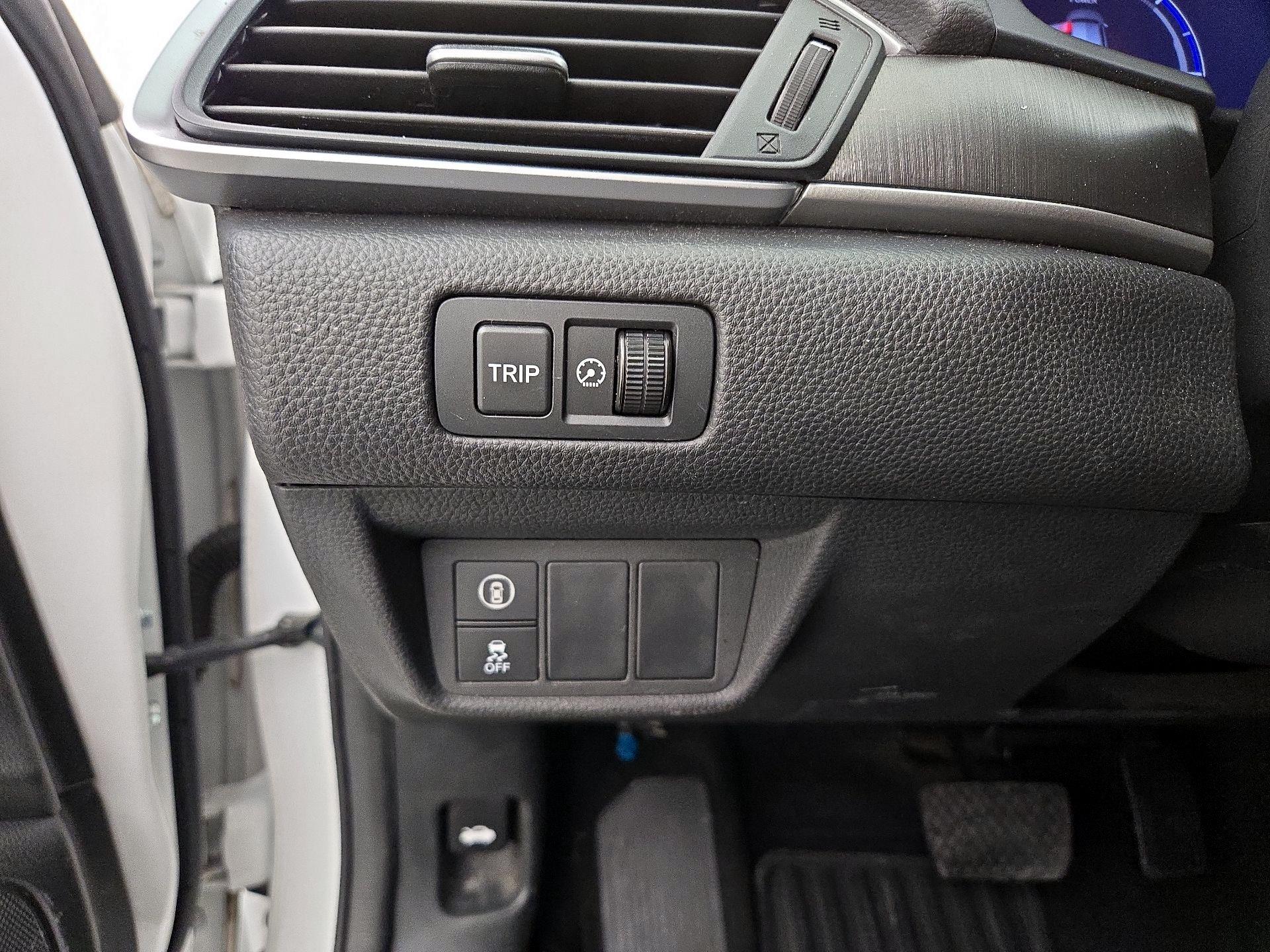 Thumbnail: 2018 Honda Accord - 13