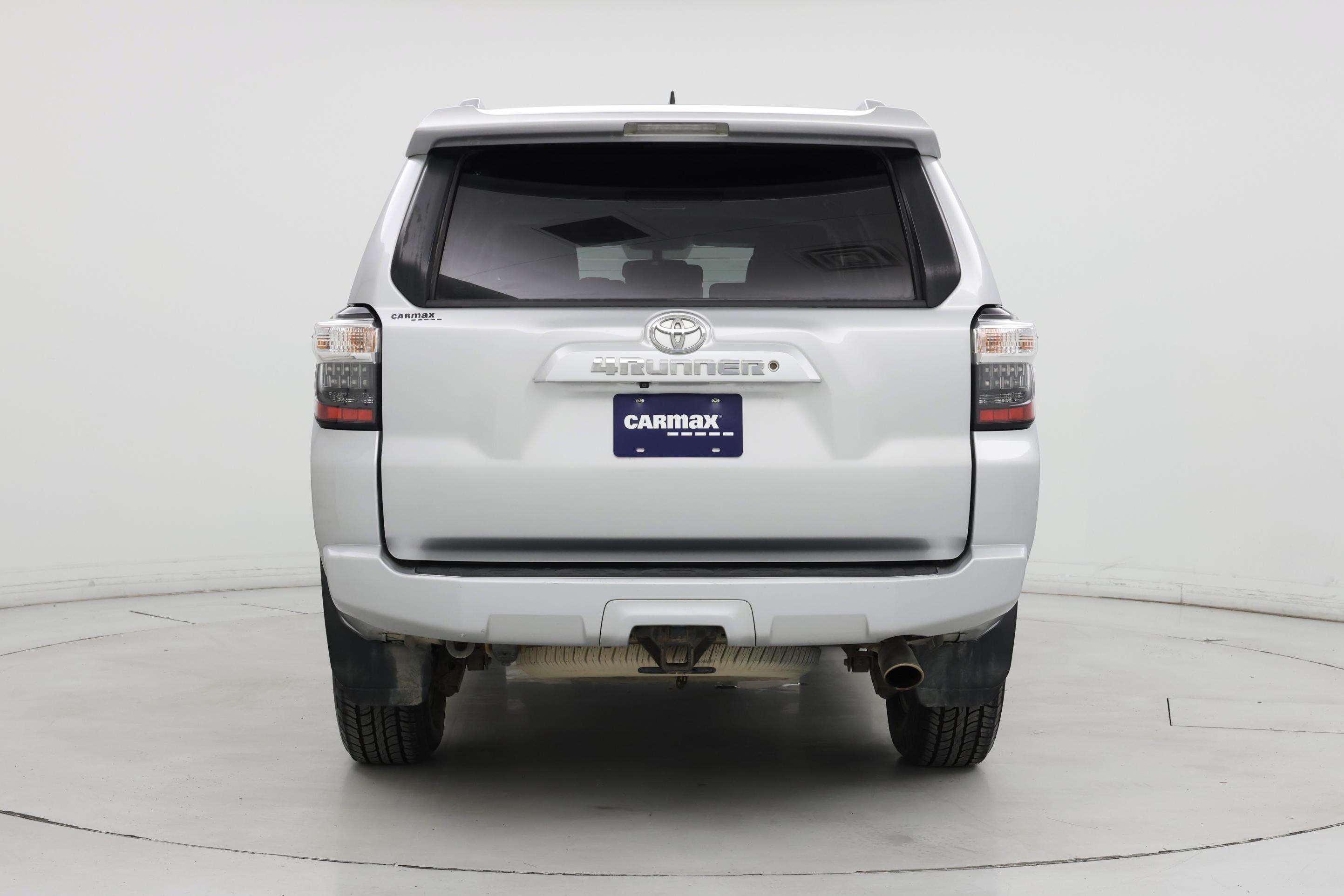 Thumbnail: 2016 Toyota 4Runner - 6