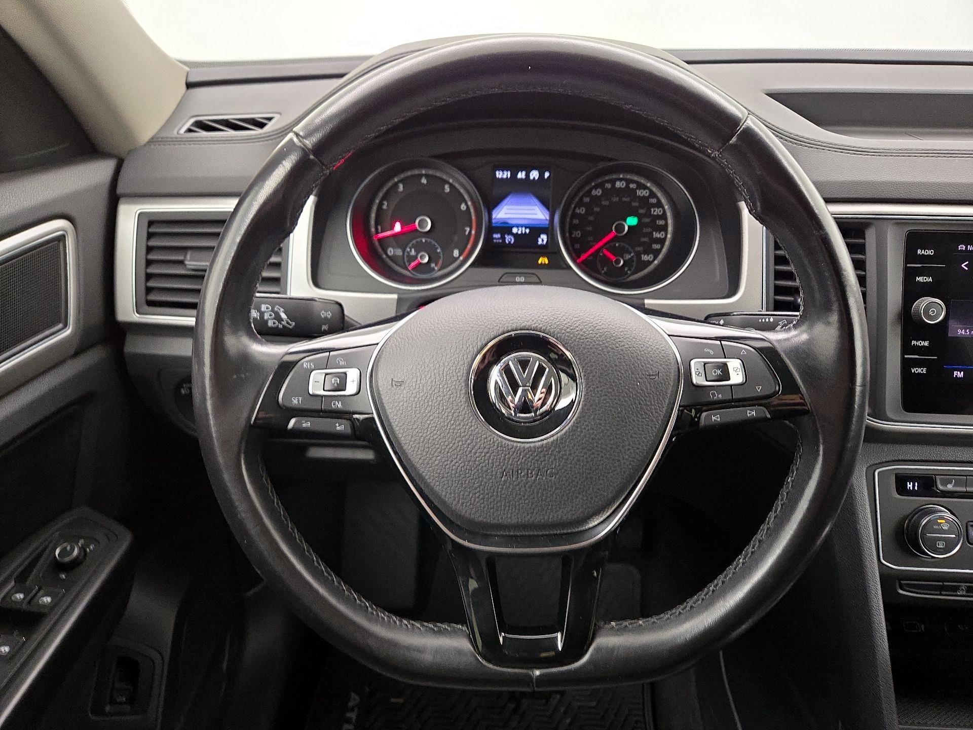 Thumbnail: 2018 Volkswagen Atlas - 10