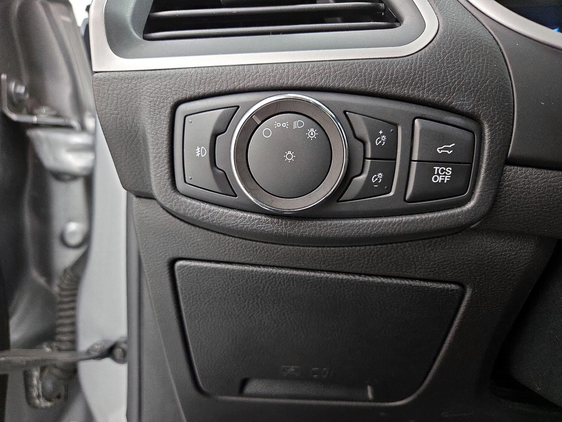 Thumbnail: 2020 Ford Edge - 13