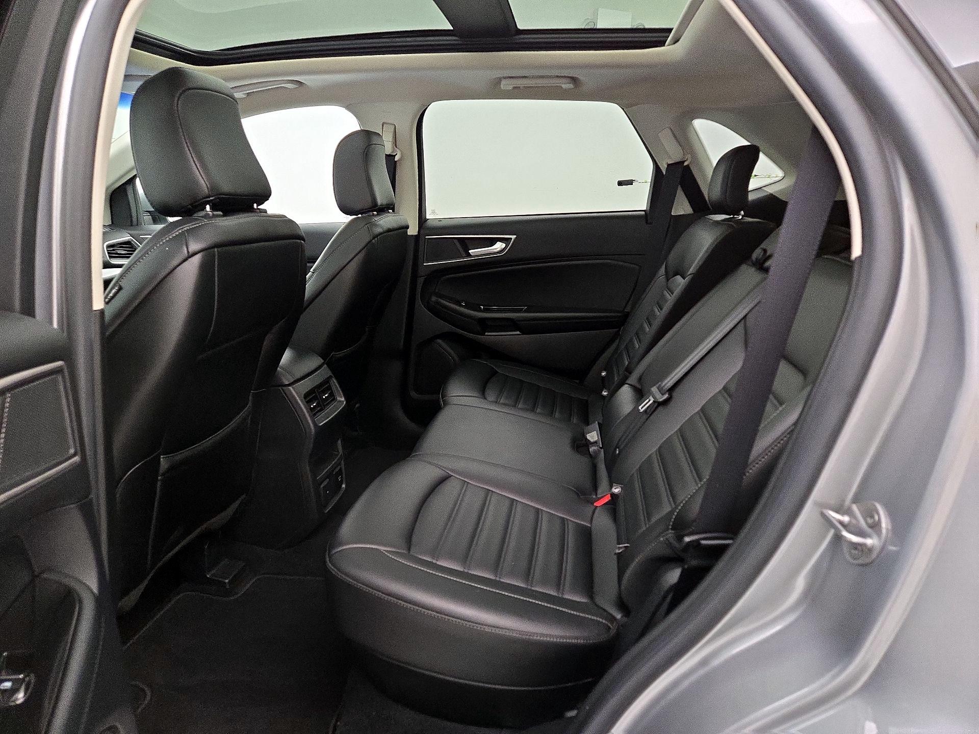 Thumbnail: 2020 Ford Edge - 20