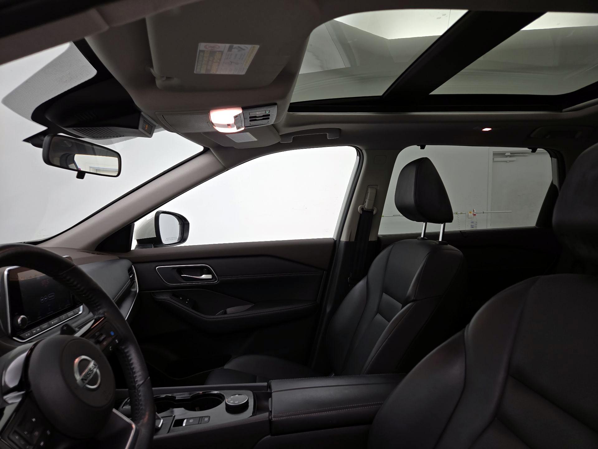 Thumbnail: 2021 Nissan Rogue - 19