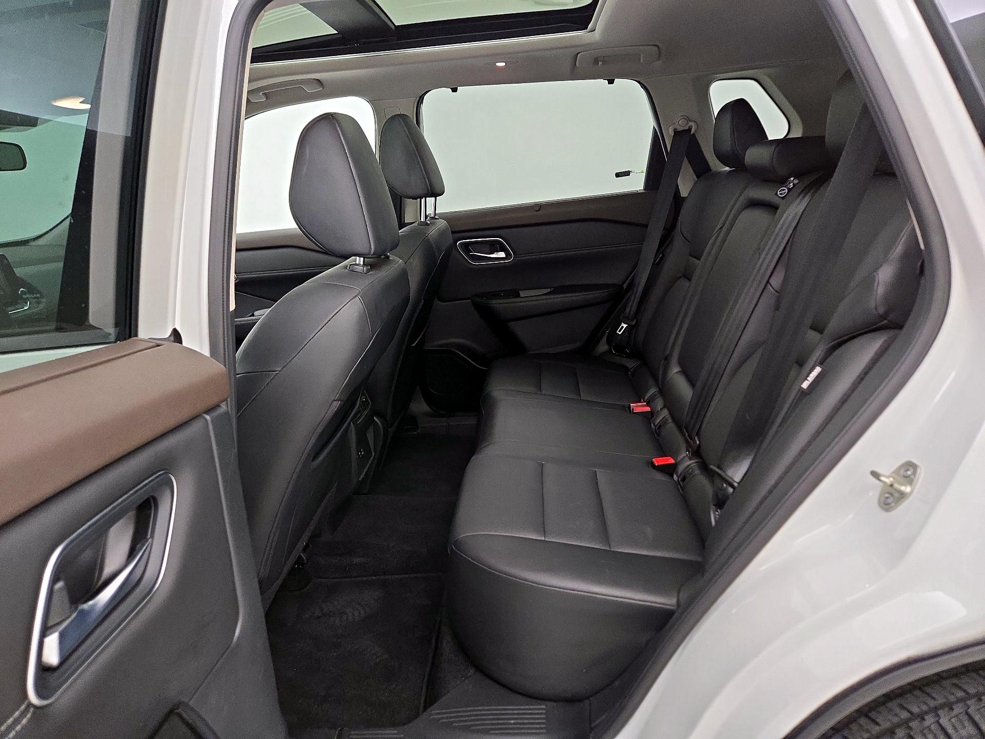 Thumbnail: 2021 Nissan Rogue - 20