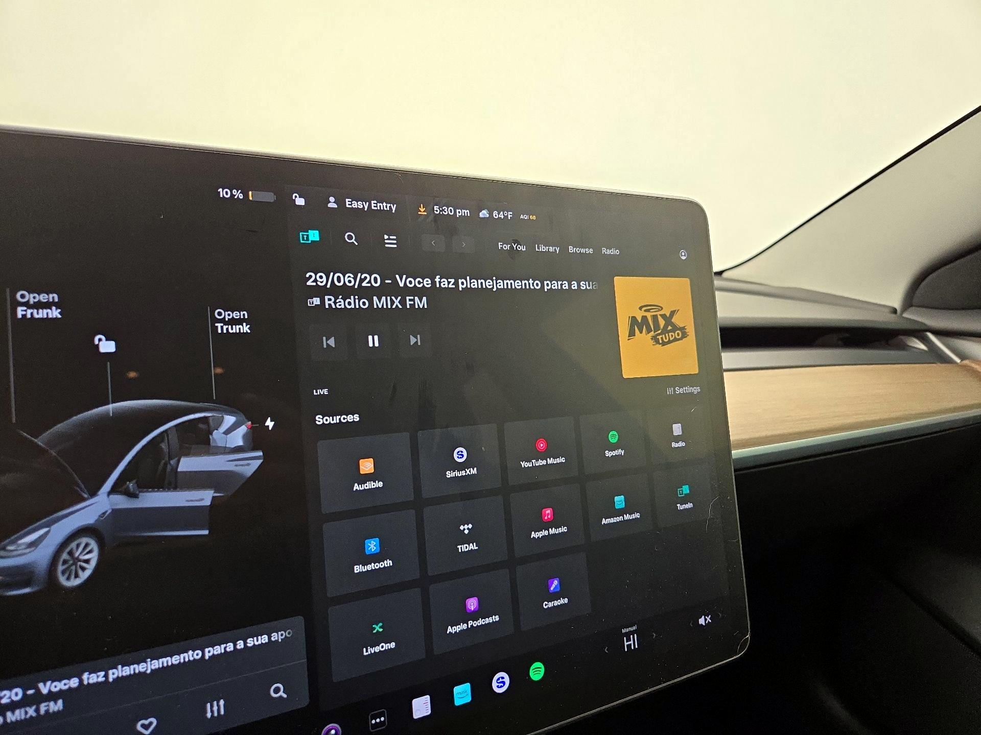 Thumbnail: 2022 Tesla Model 3 - 16