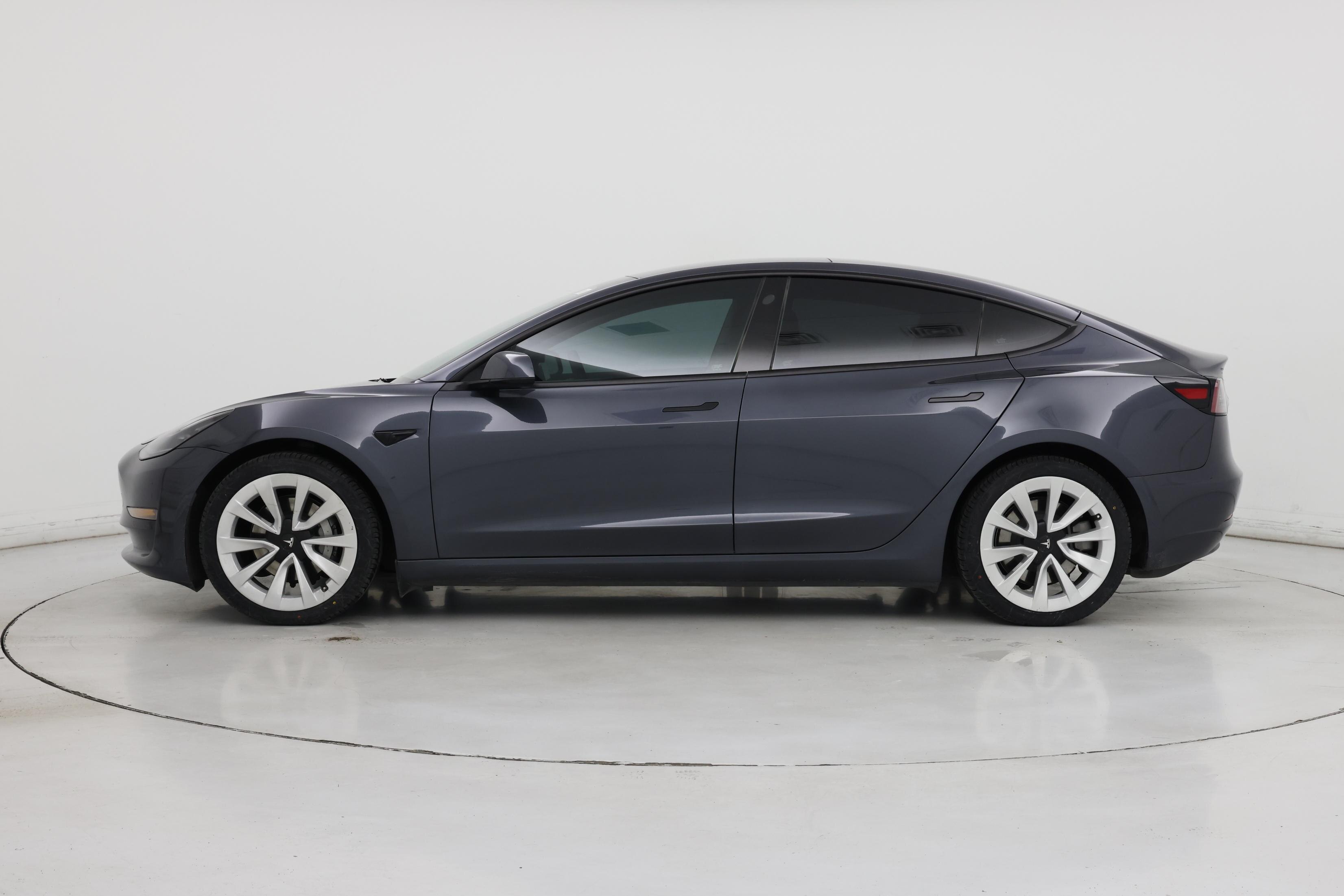 Thumbnail: 2022 Tesla Model 3 - 3