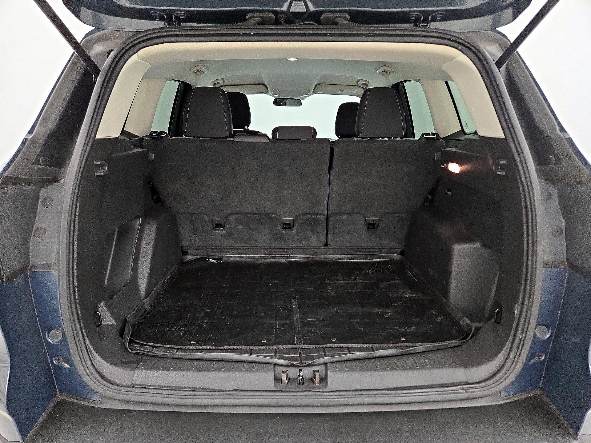 Thumbnail: 2019 Ford Escape - 20