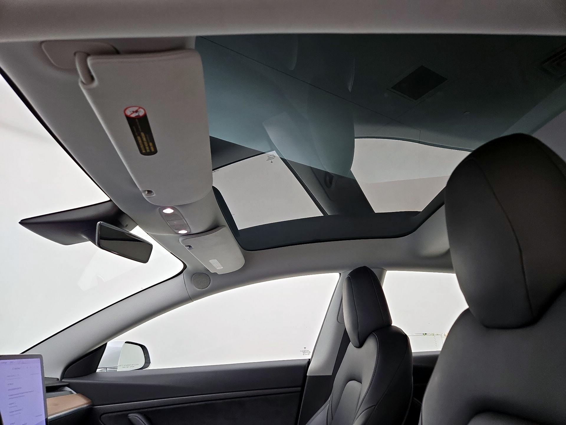 Thumbnail: 2020 Tesla Model 3 - 20