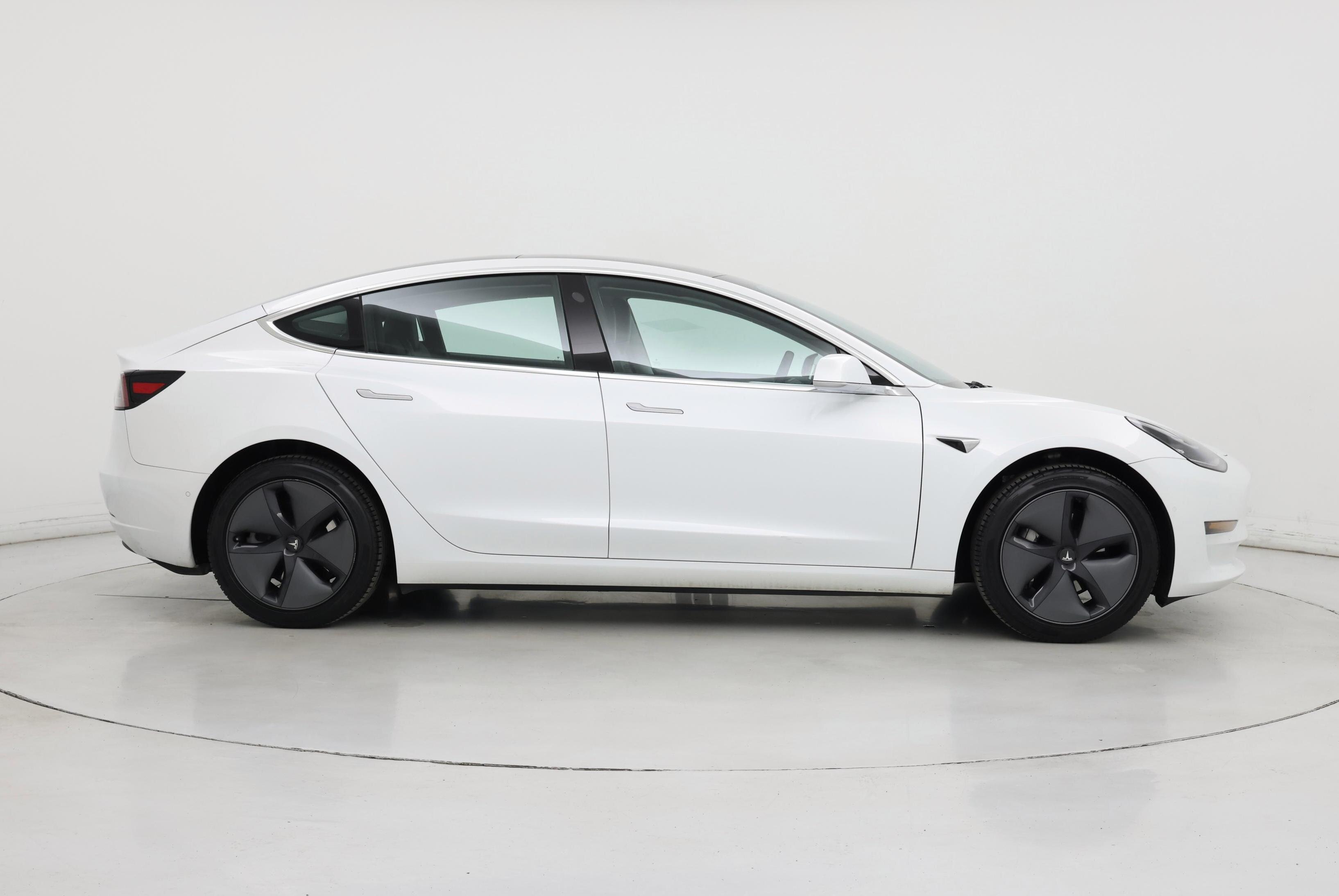 Thumbnail: 2020 Tesla Model 3 - 7