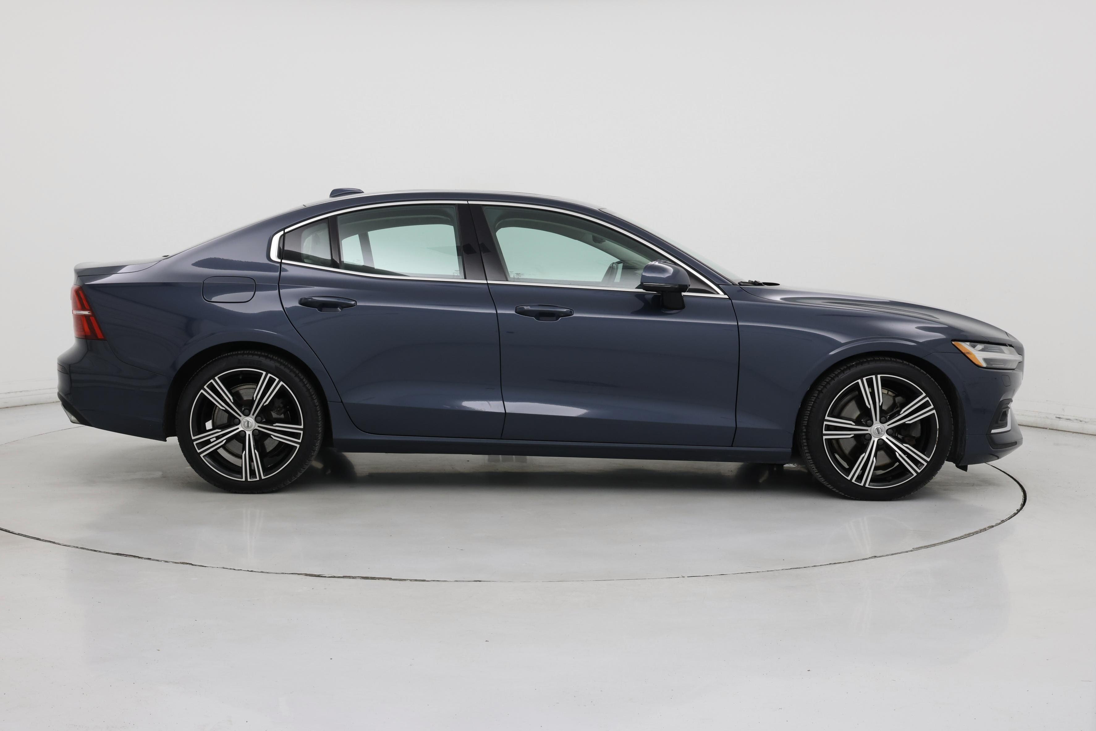 Thumbnail: 2020 Volvo S60 - 7