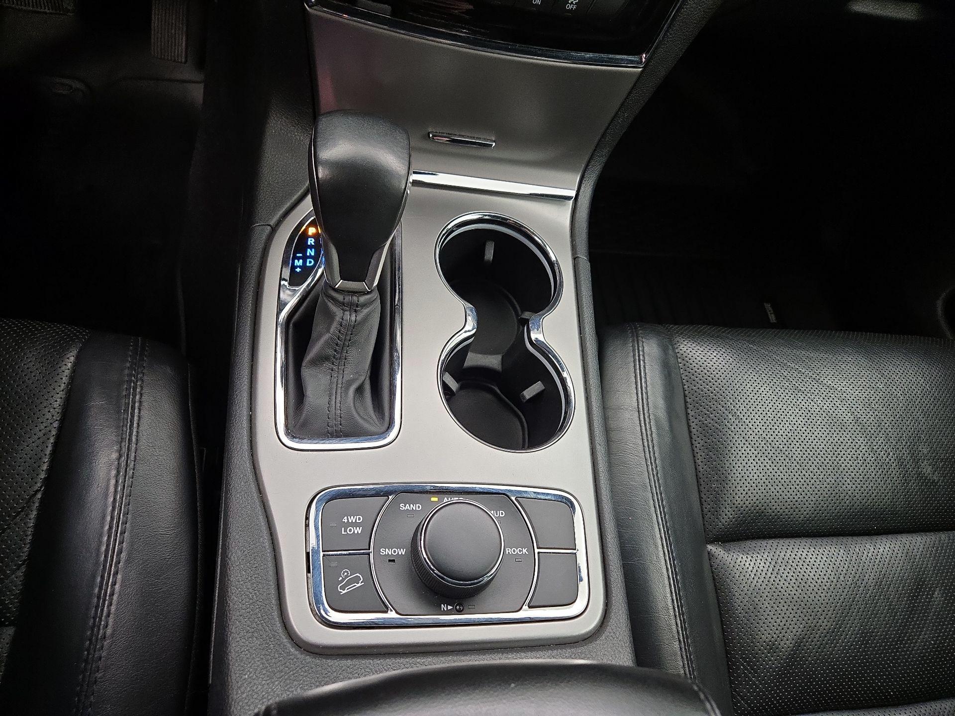 Thumbnail: 2019 Jeep Grand Cherokee - 18