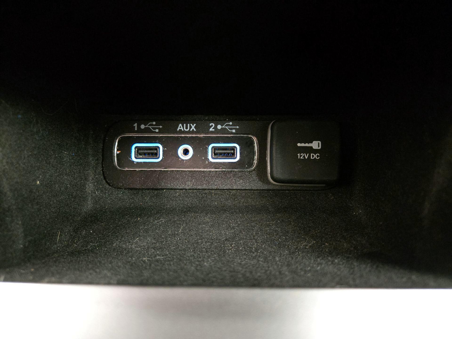 Thumbnail: 2019 Jeep Grand Cherokee - 19