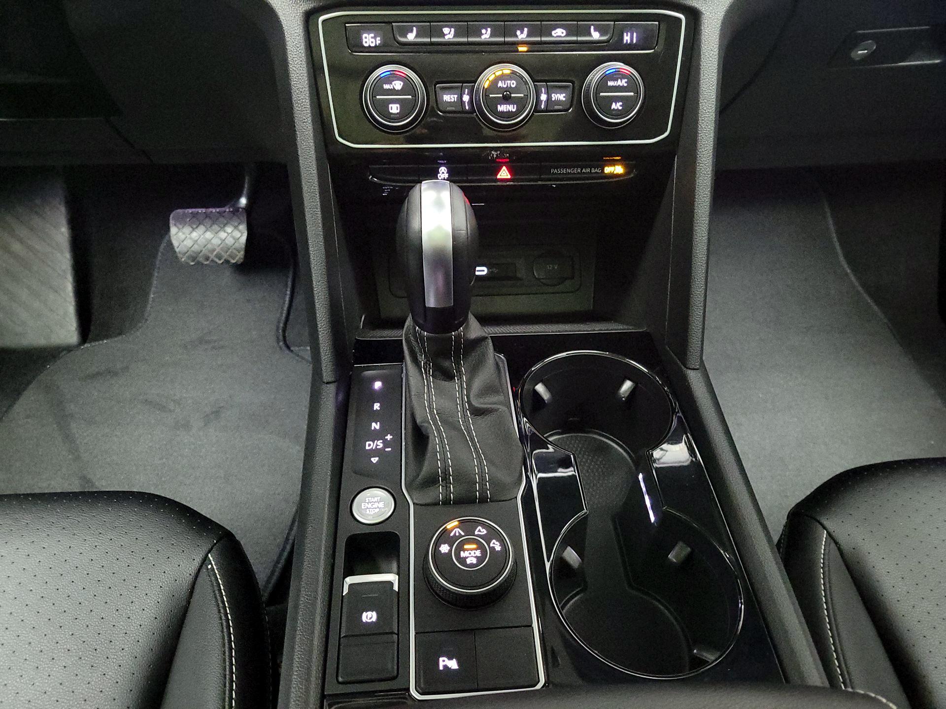 Thumbnail: 2023 Volkswagen Atlas - 18