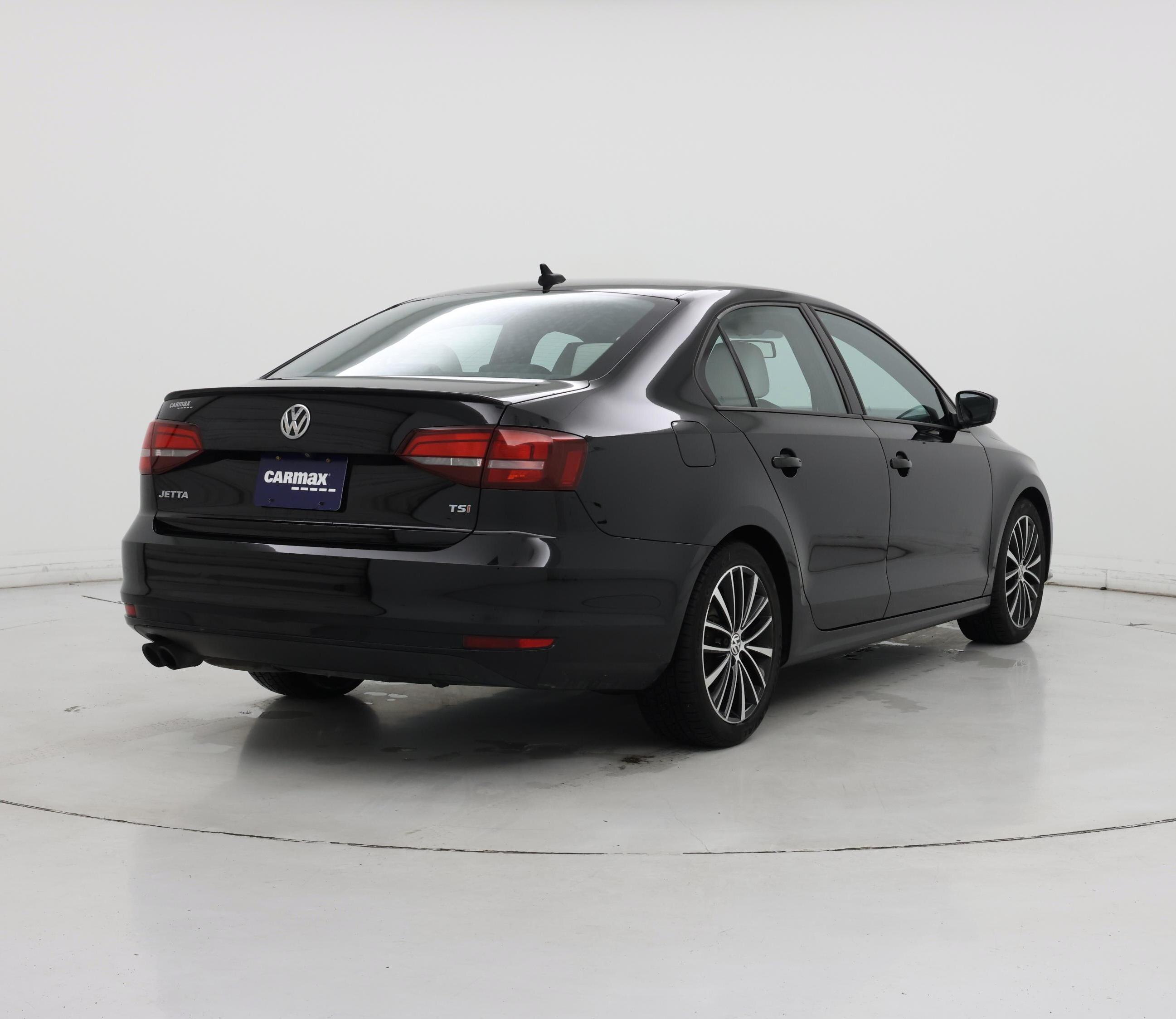 Thumbnail: 2016 Volkswagen Jetta - 8