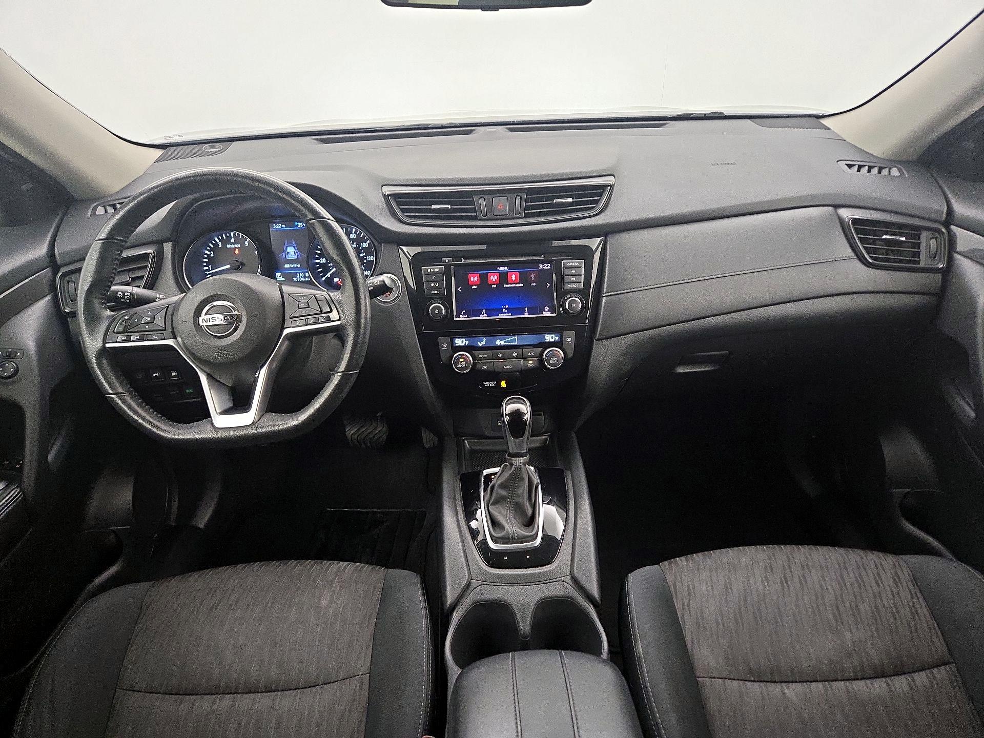 Thumbnail: 2019 Nissan Rogue - 9