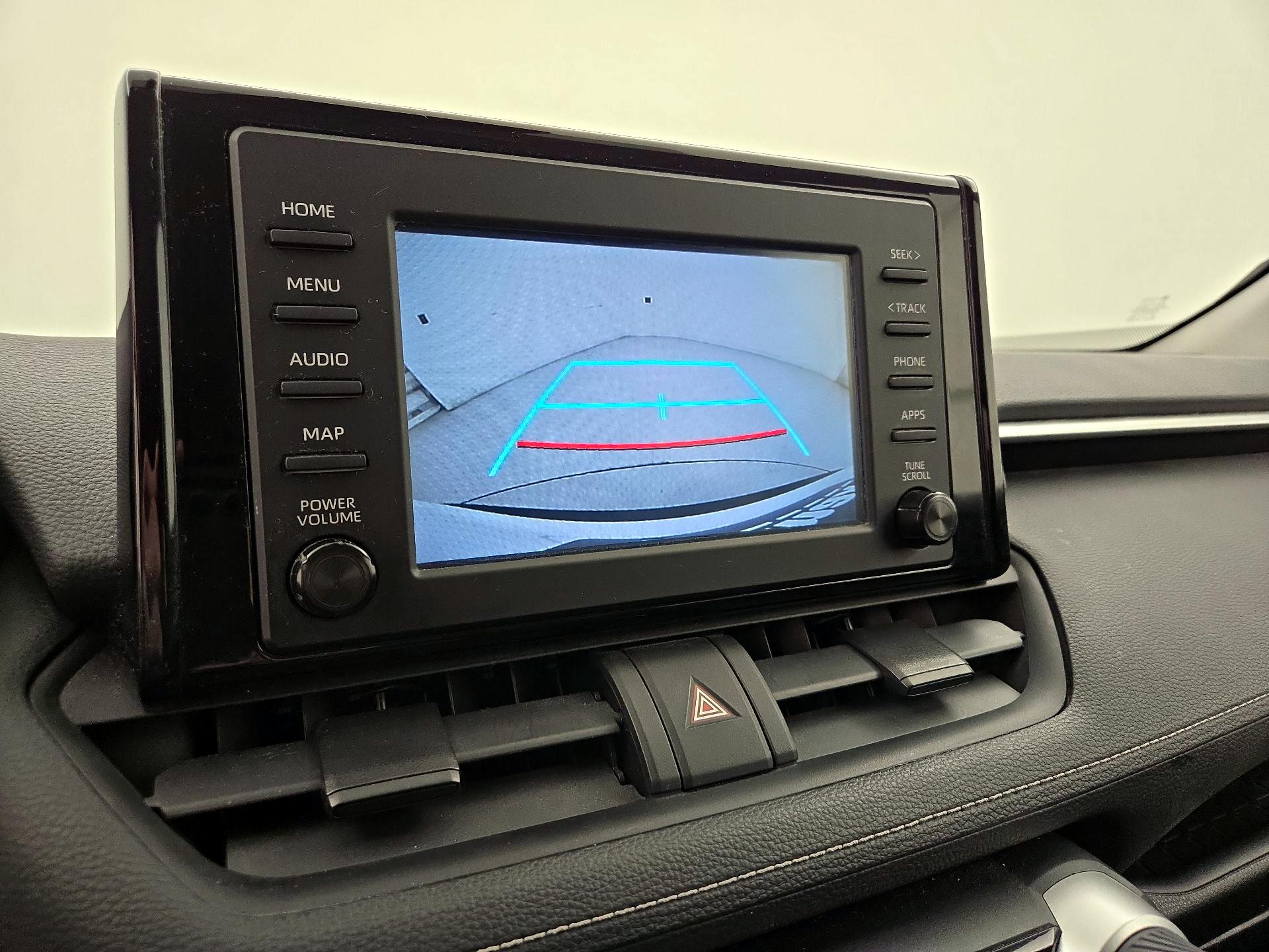 Thumbnail: 2019 Toyota RAV4 - 14