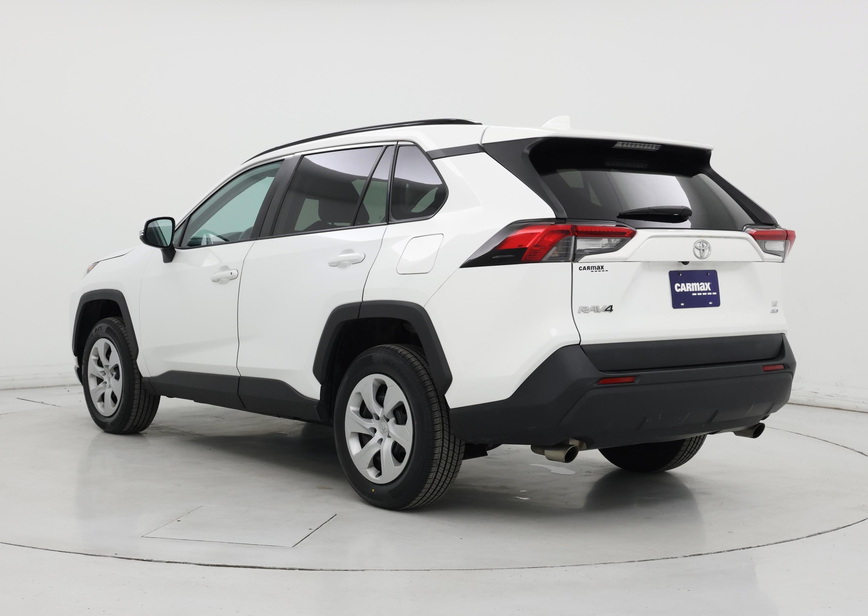 Thumbnail: 2019 Toyota RAV4 - 2