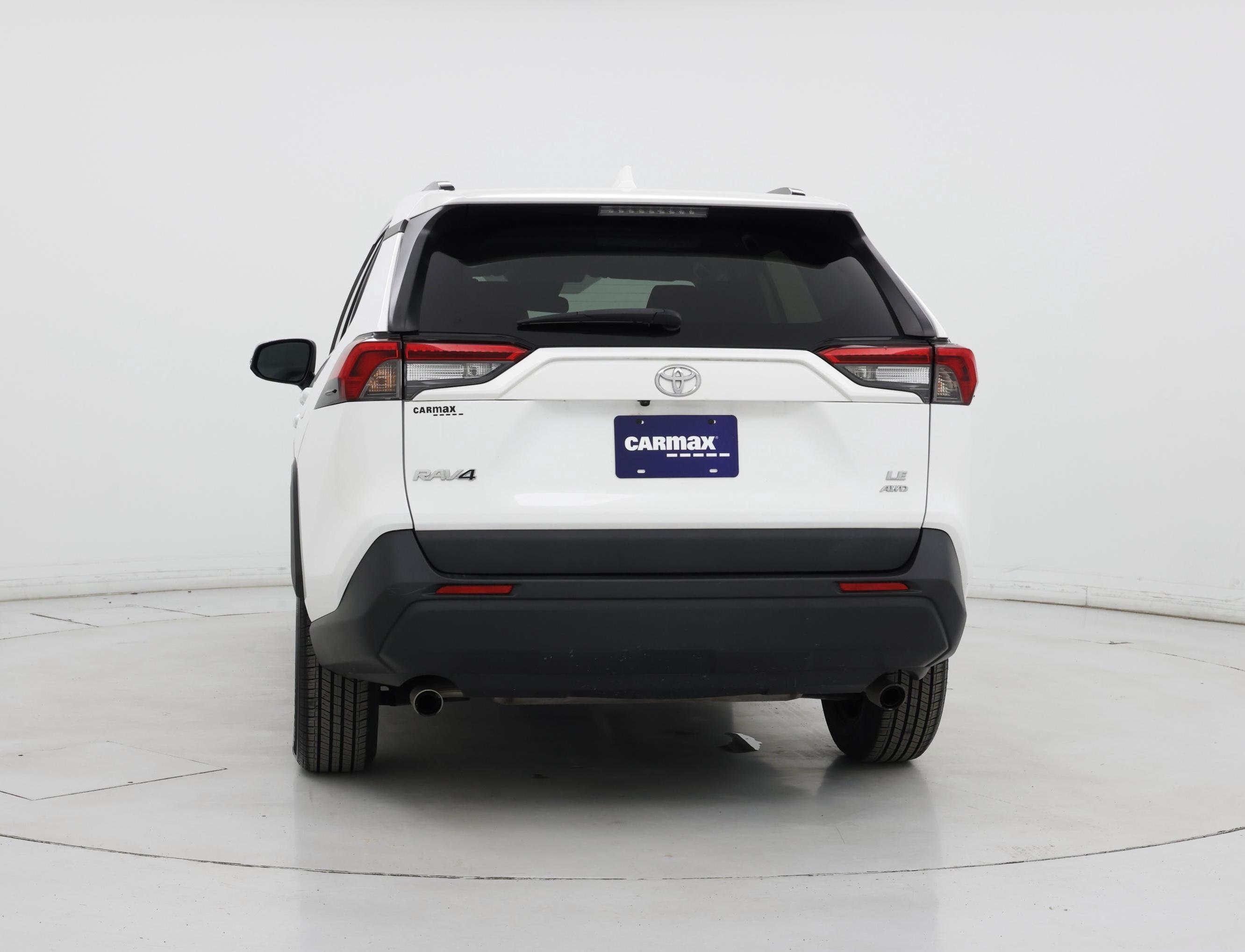 Thumbnail: 2019 Toyota RAV4 - 6