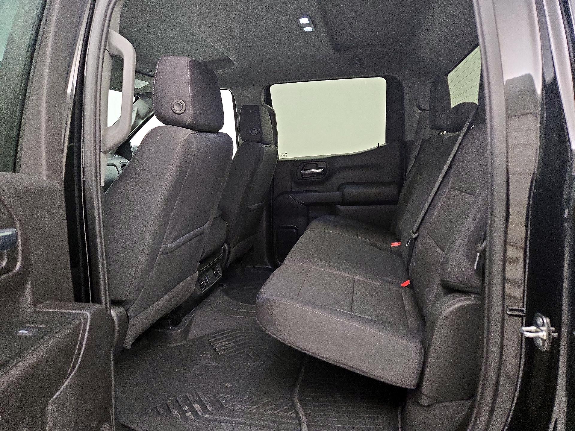 Thumbnail: 2024 Chevrolet Silverado 1500 - 19