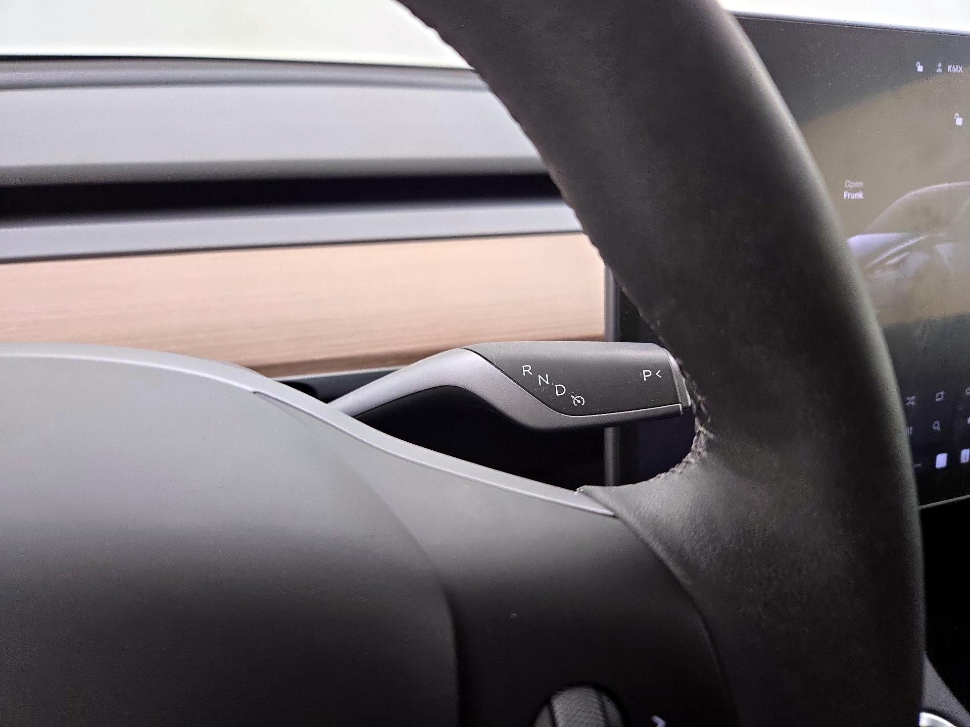 Thumbnail: 2025 Tesla Model Y - 18