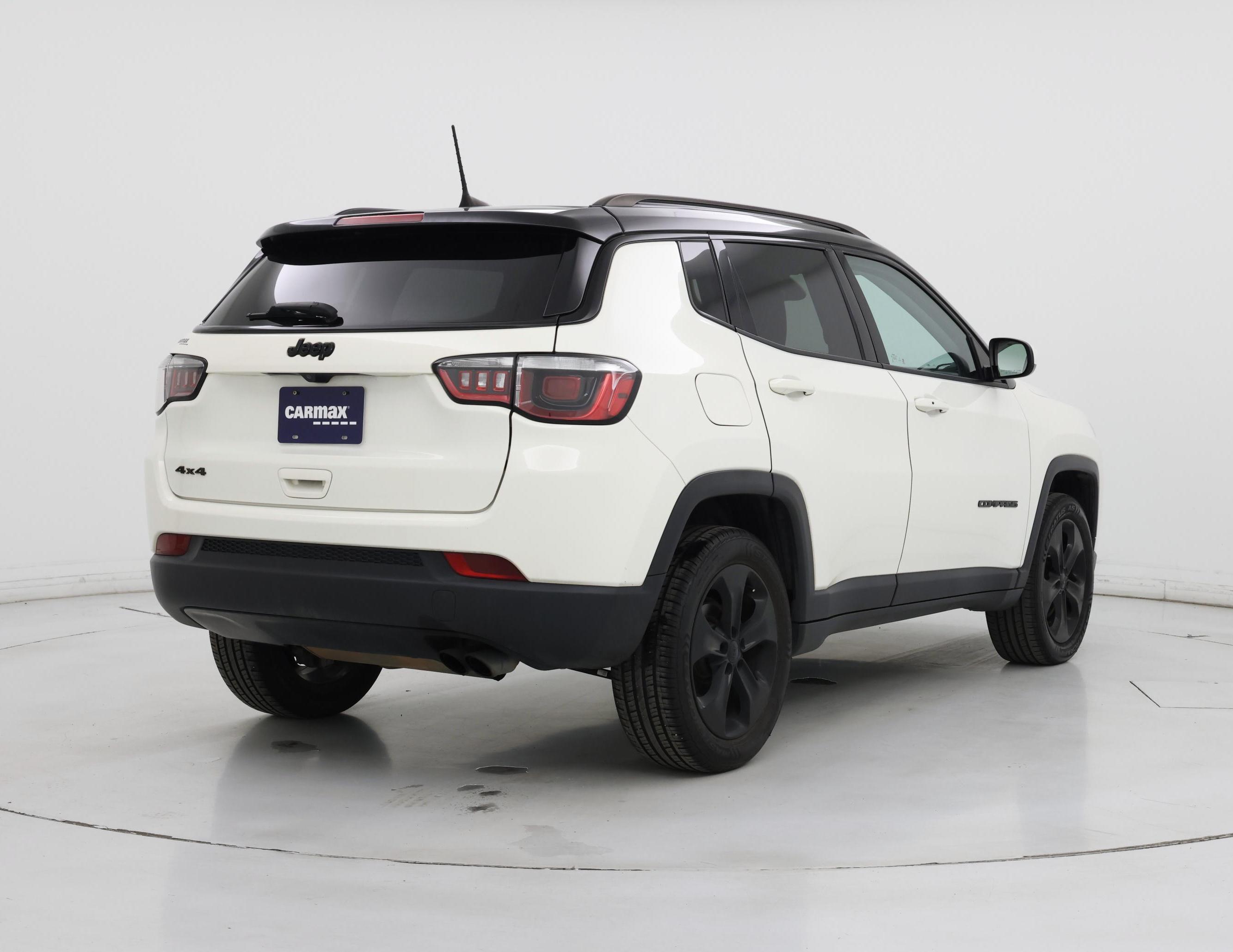 Thumbnail: 2018 Jeep Compass - 8