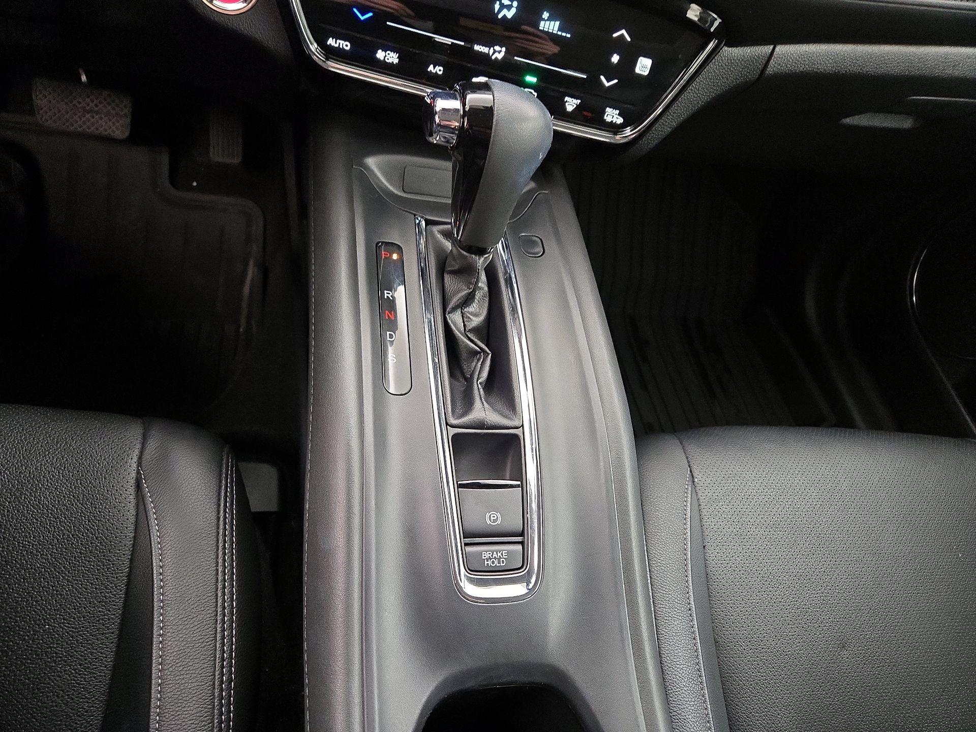 Thumbnail: 2022 Honda HR-V - 17