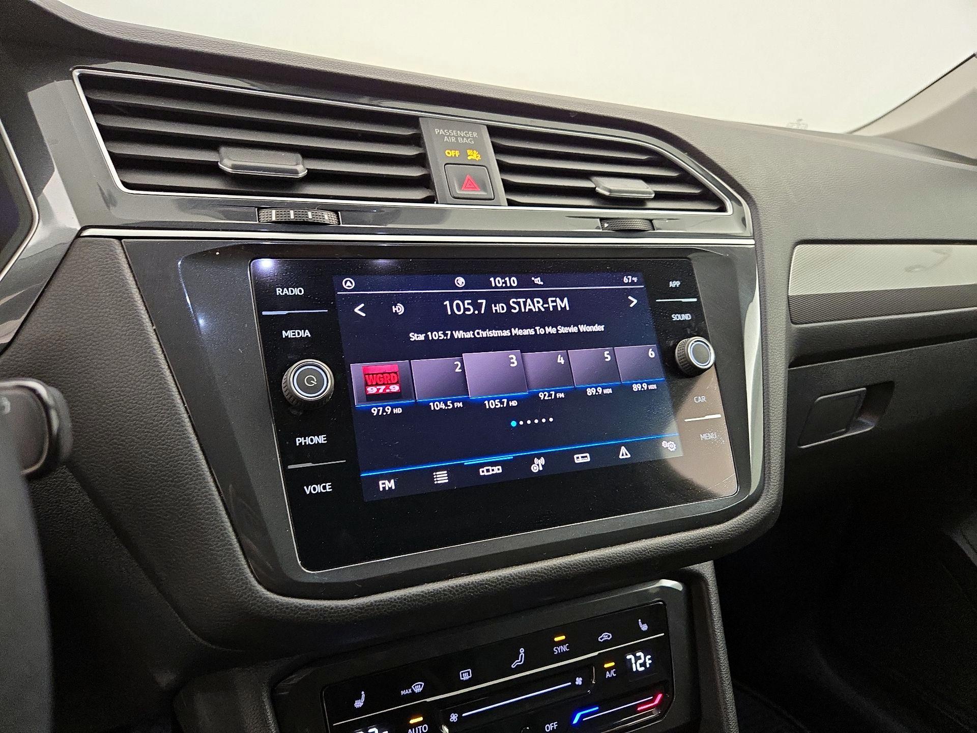 Thumbnail: 2023 Volkswagen Tiguan - 15