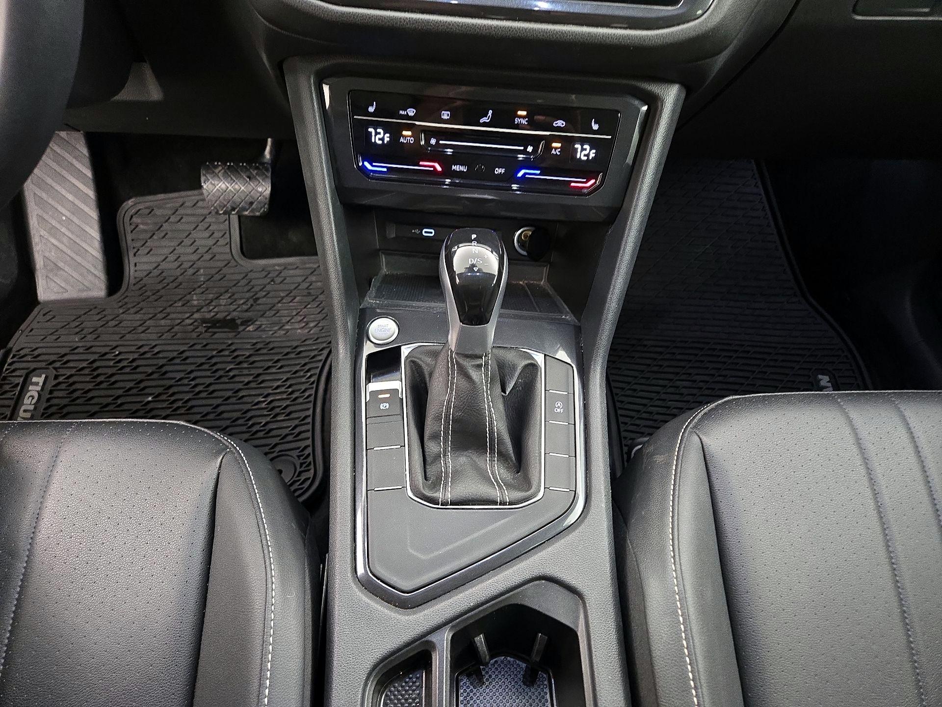 Thumbnail: 2023 Volkswagen Tiguan - 17