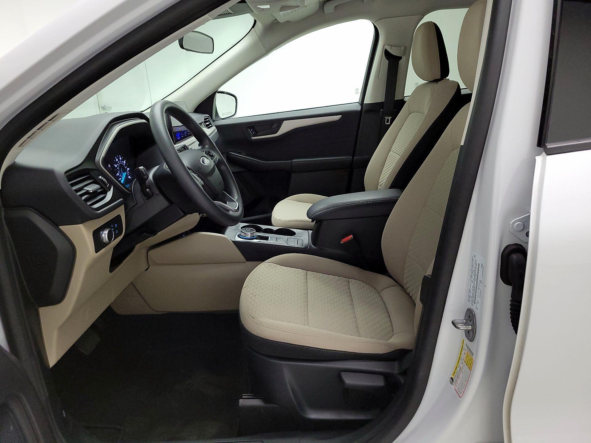 Thumbnail: 2022 Ford Escape - 11