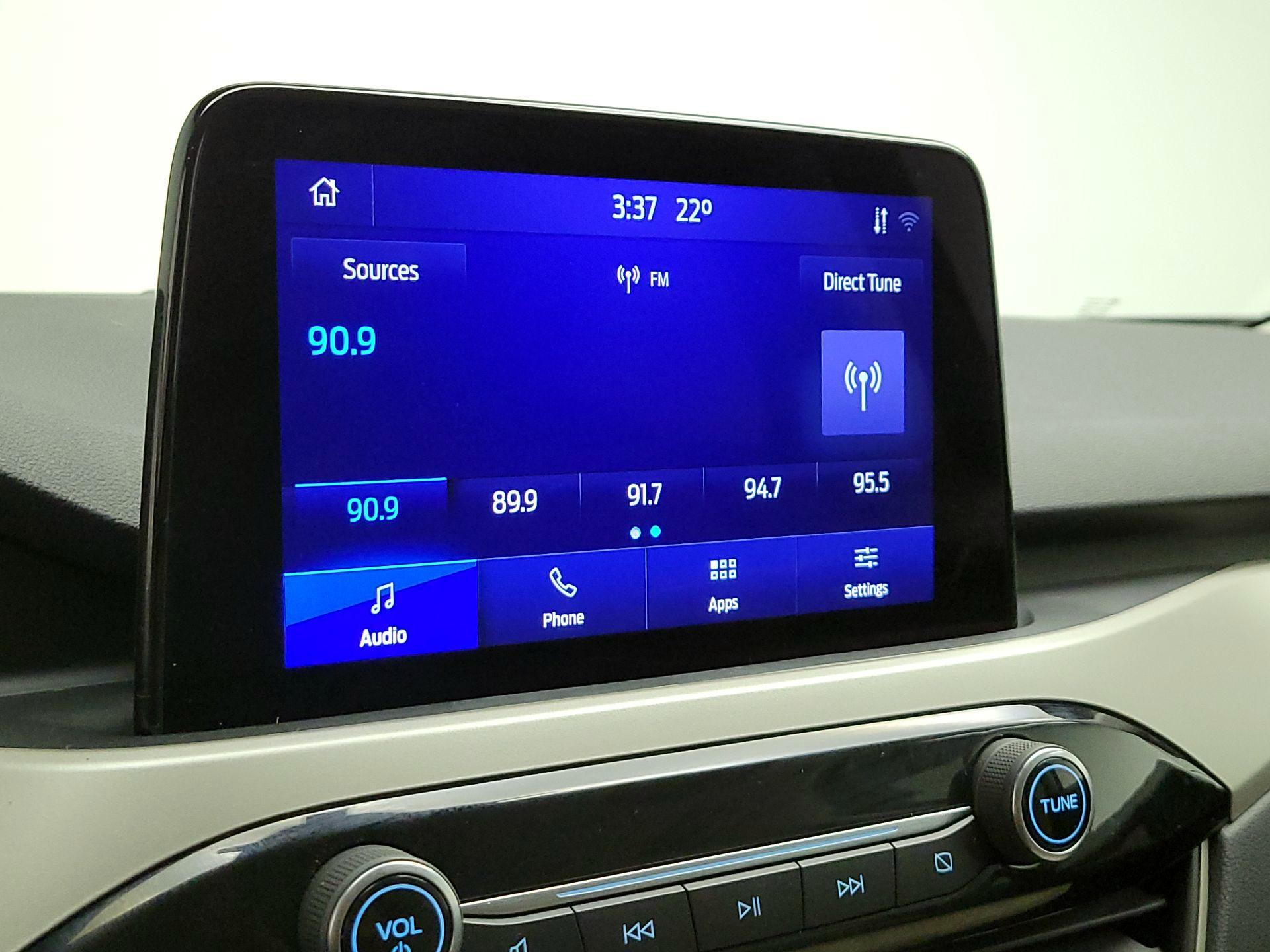 Thumbnail: 2022 Ford Escape - 15