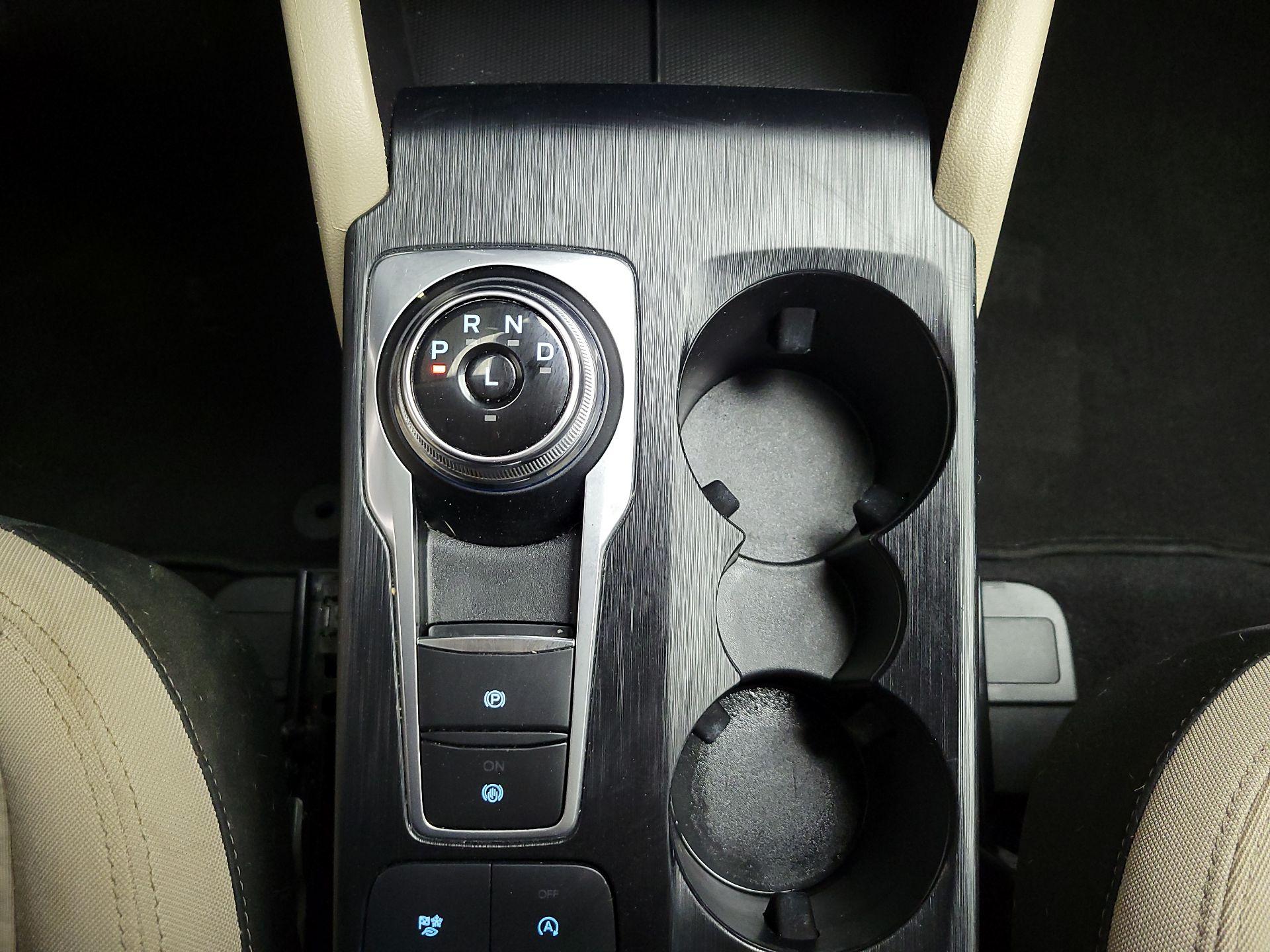 Thumbnail: 2022 Ford Escape - 17