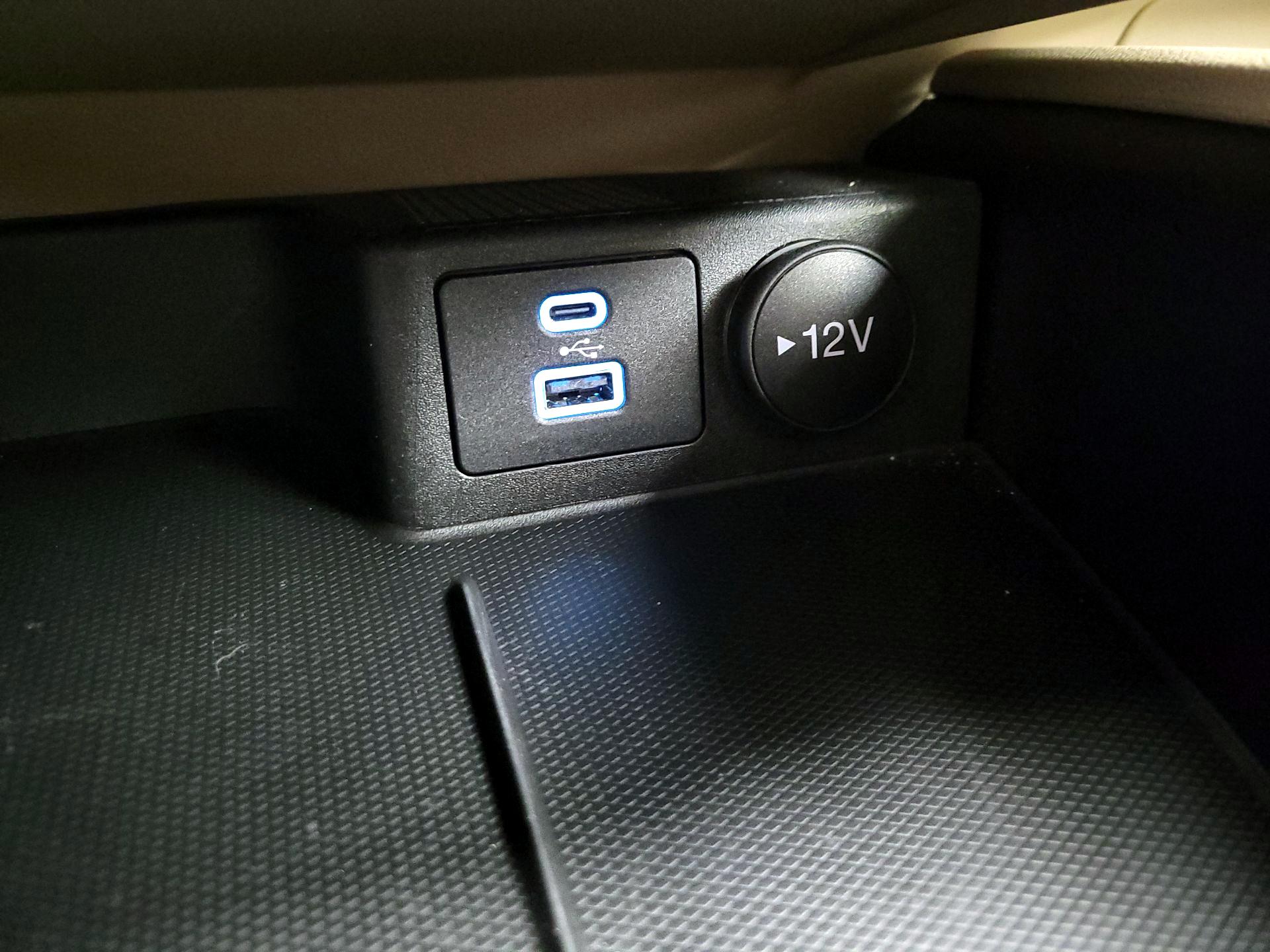 Thumbnail: 2022 Ford Escape - 18