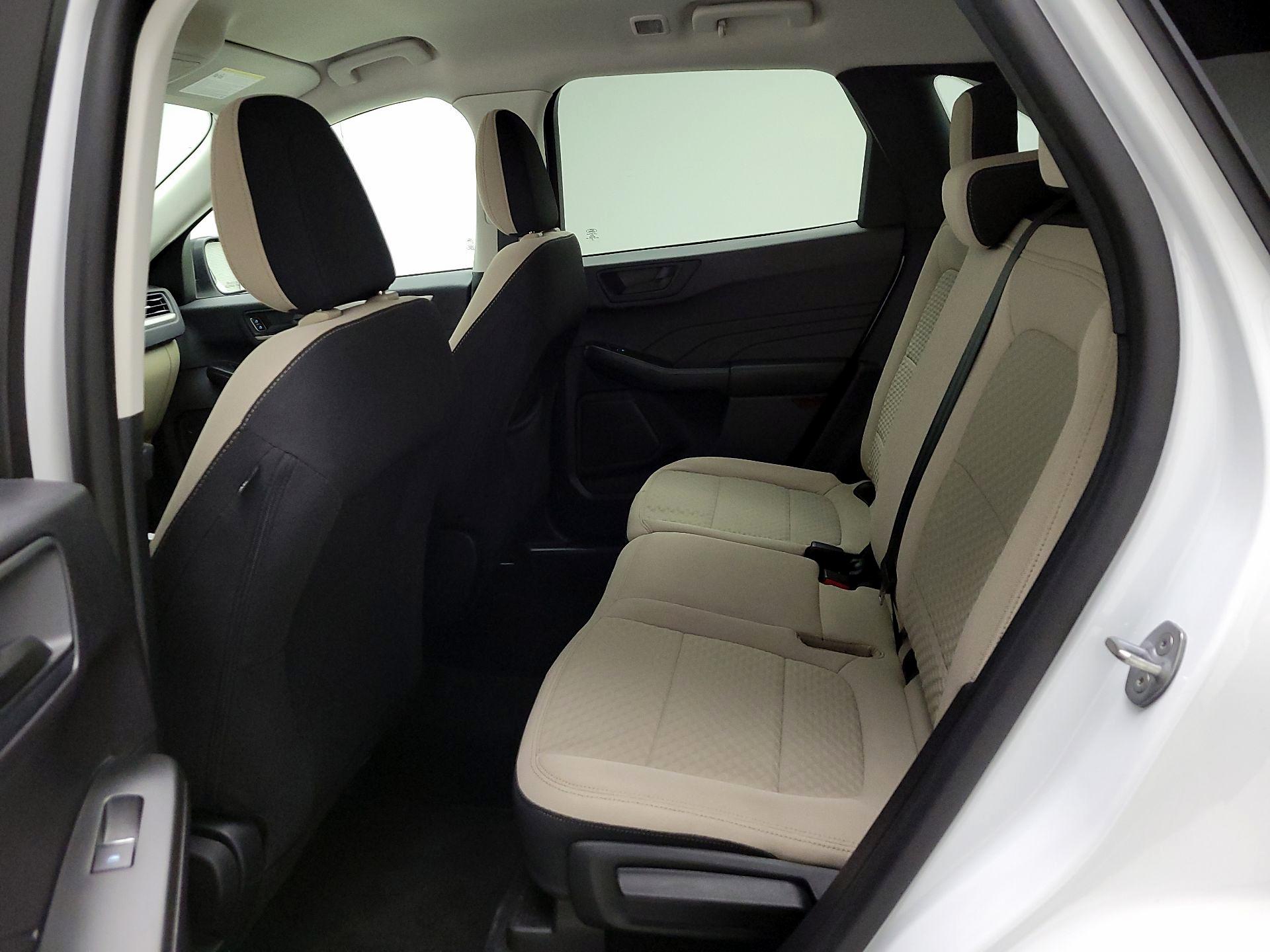 Thumbnail: 2022 Ford Escape - 19