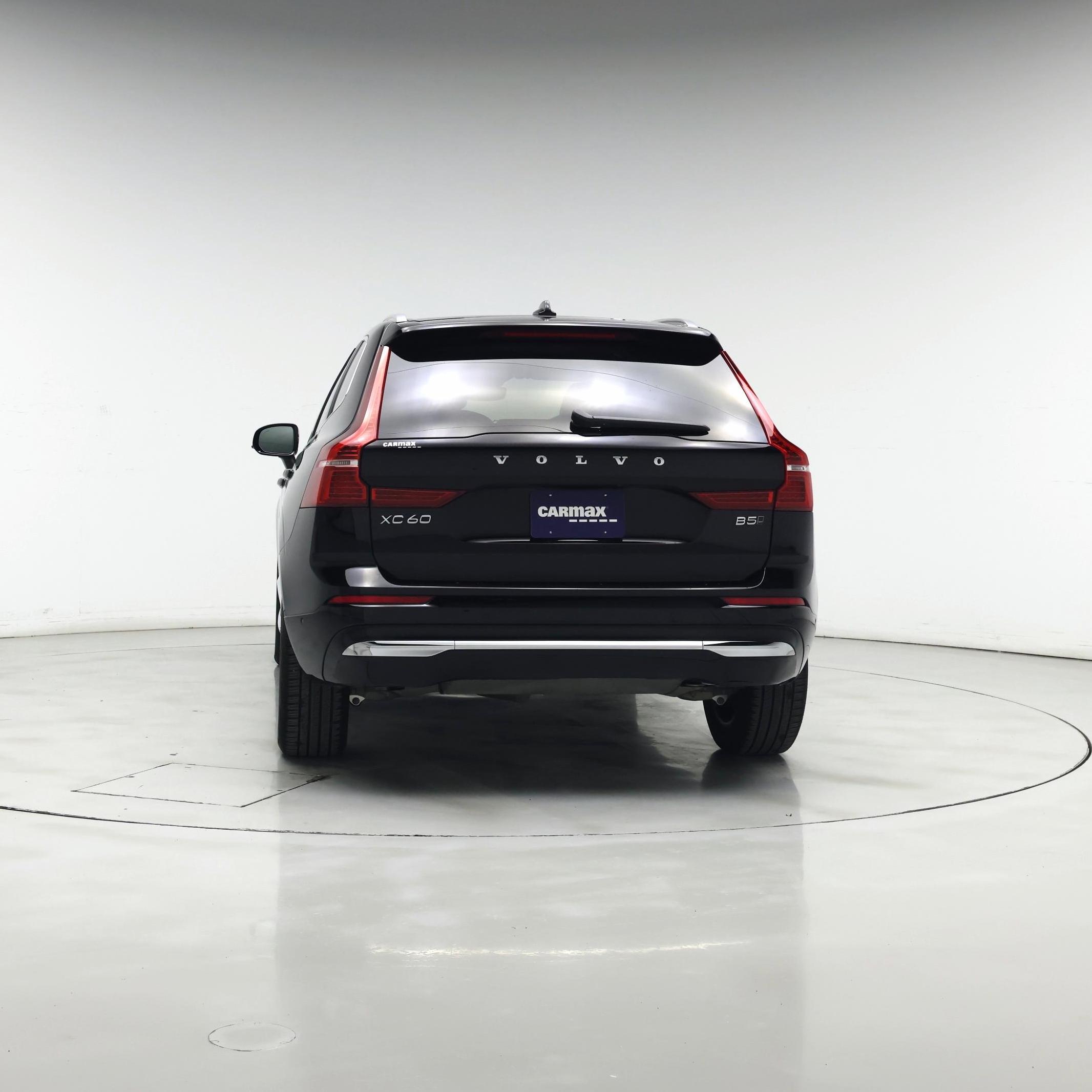 Thumbnail: 2023 Volvo XC60 - 6