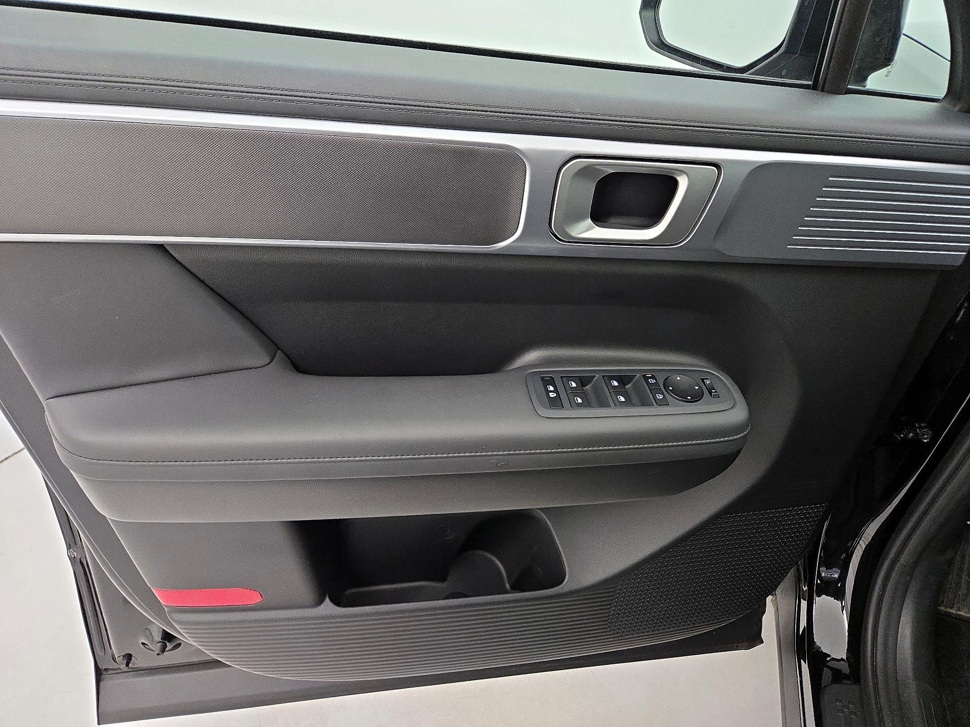 Thumbnail: 2025 Hyundai Santa Fe - 12