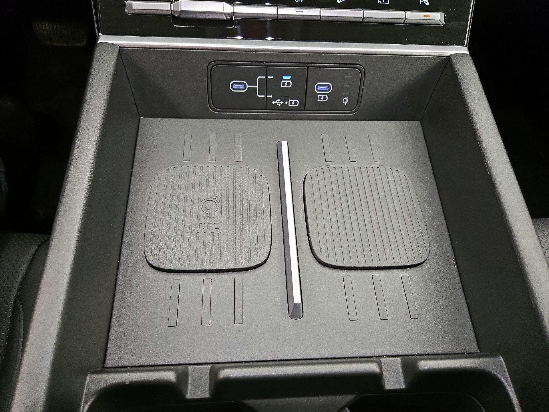 Thumbnail: 2025 Hyundai Santa Fe - 18