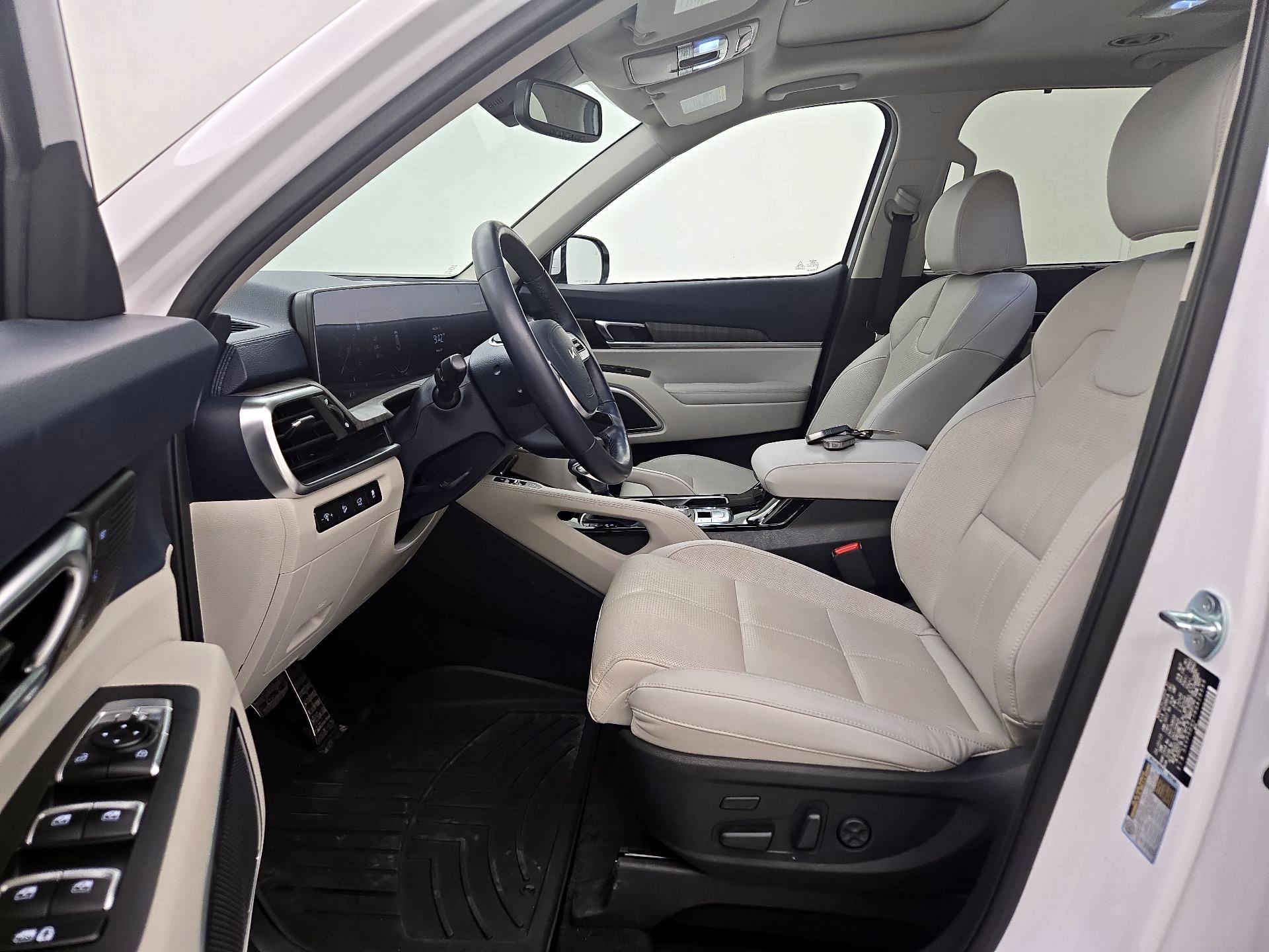 Thumbnail: 2024 Kia Telluride - 11