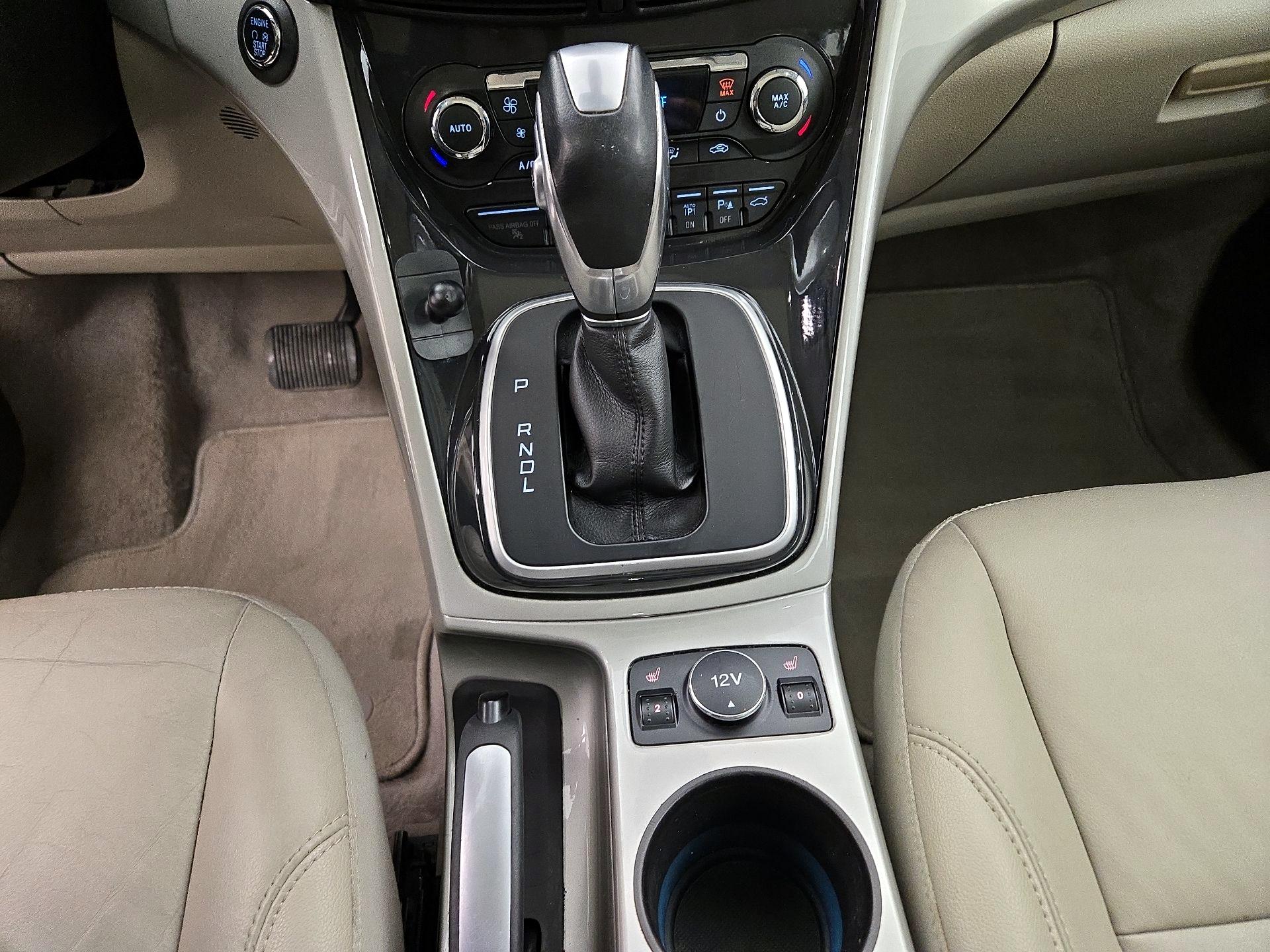 Thumbnail: 2015 Ford C-Max - 17