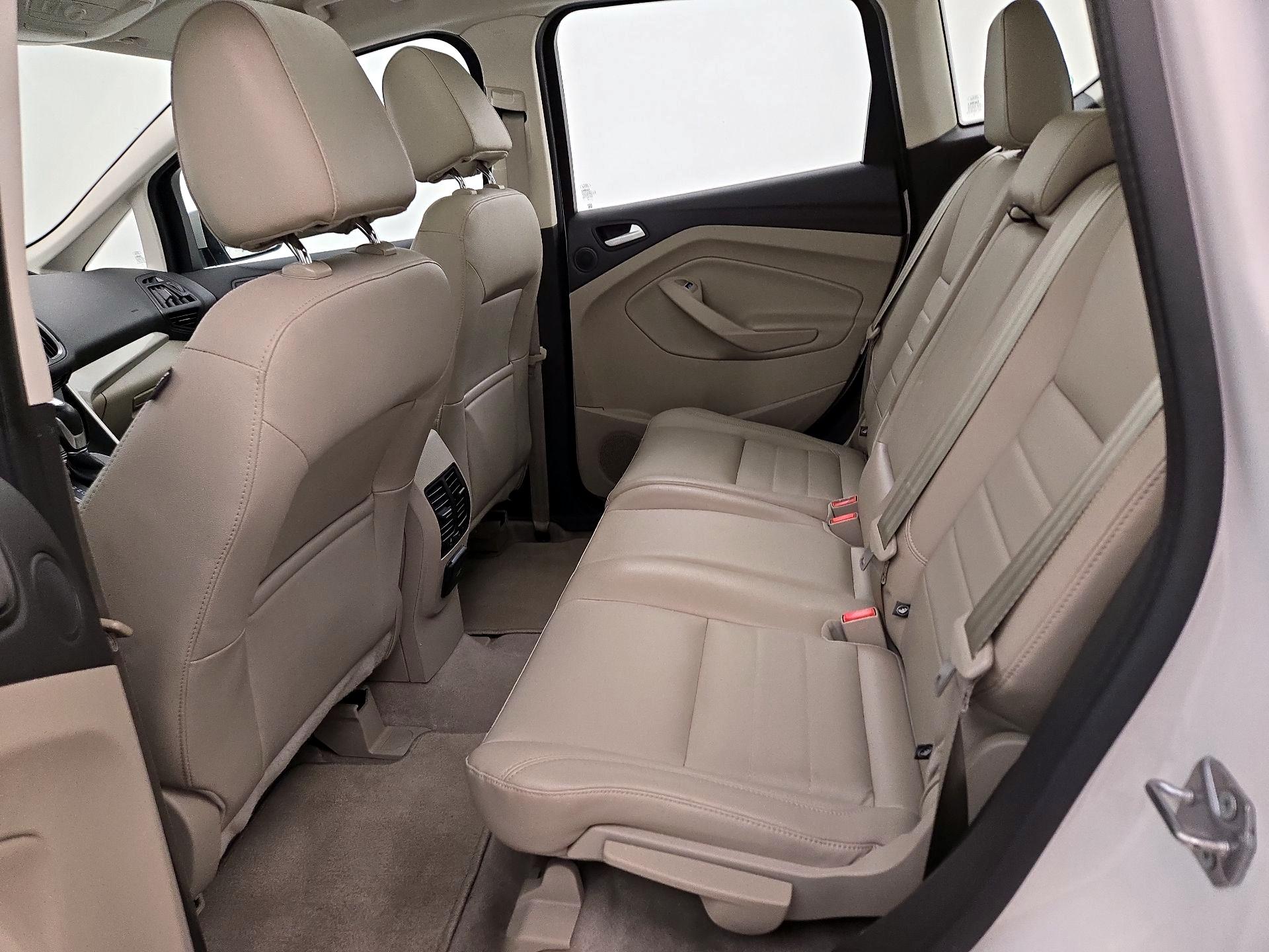 Thumbnail: 2015 Ford C-Max - 20