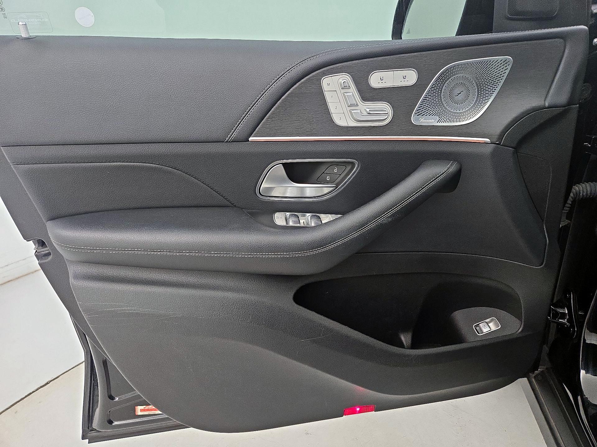 Thumbnail: 2020 Mercedes-Benz GLE - 12